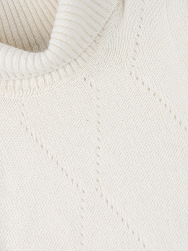 Camisola de Malha com Gola Alta