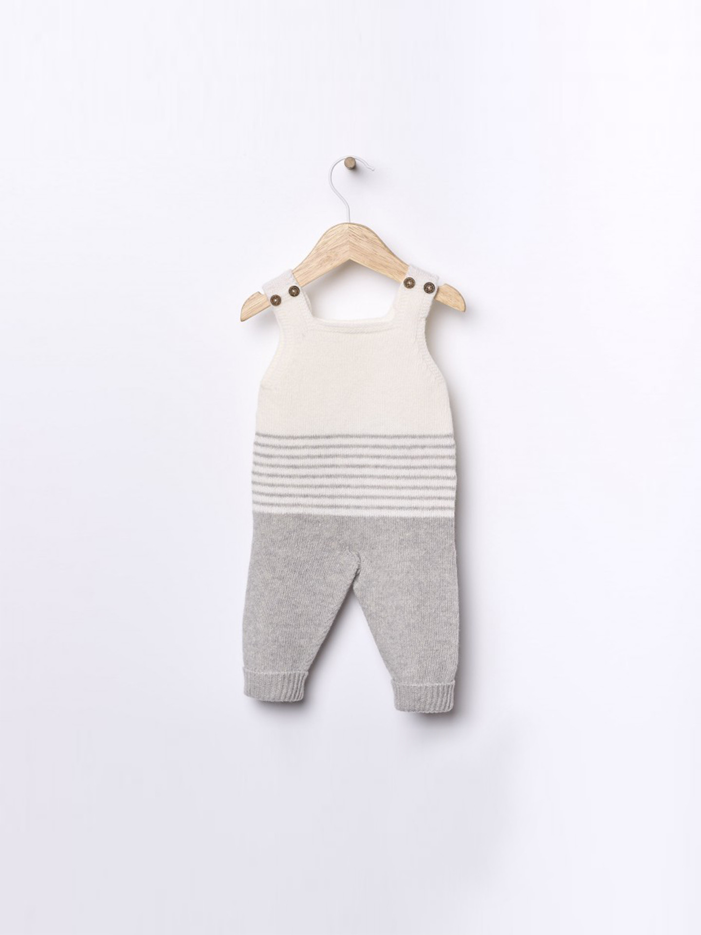 Jardineiras Tricotadas em Lã Merino