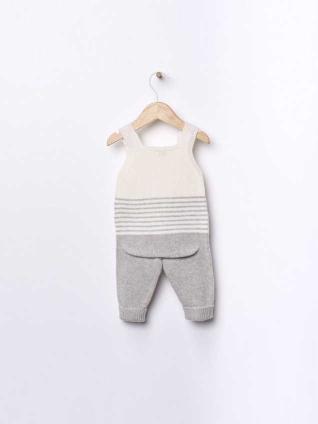 Jardineiras Tricotadas em Lã Merino