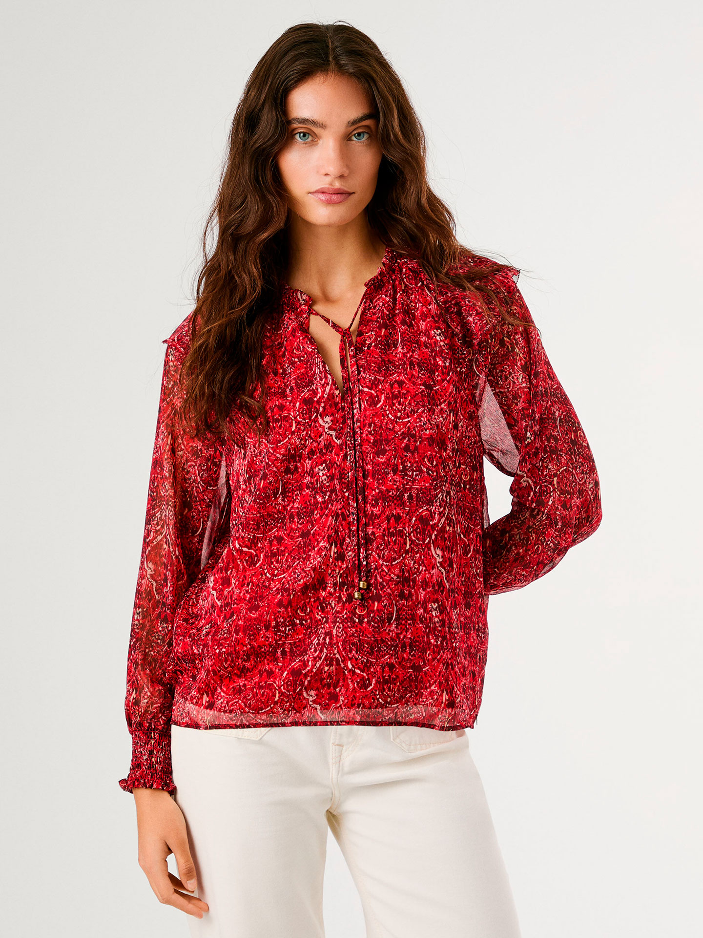 Blusa em Chiffon com Estampado Paisley