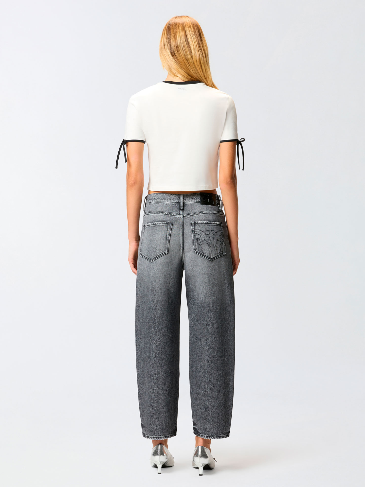 T-shirt Cropped com Bordado Love Birds