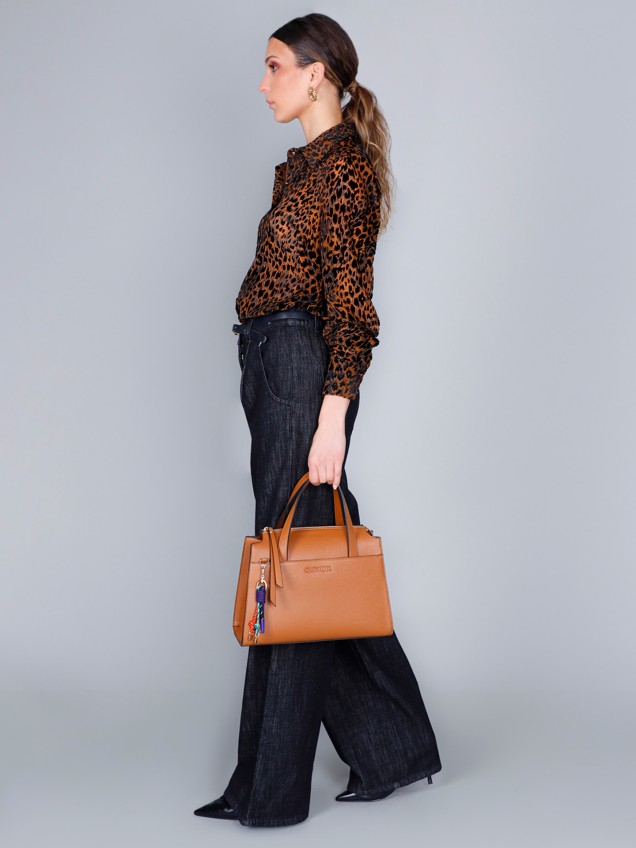 Mala de Mão com Pendente