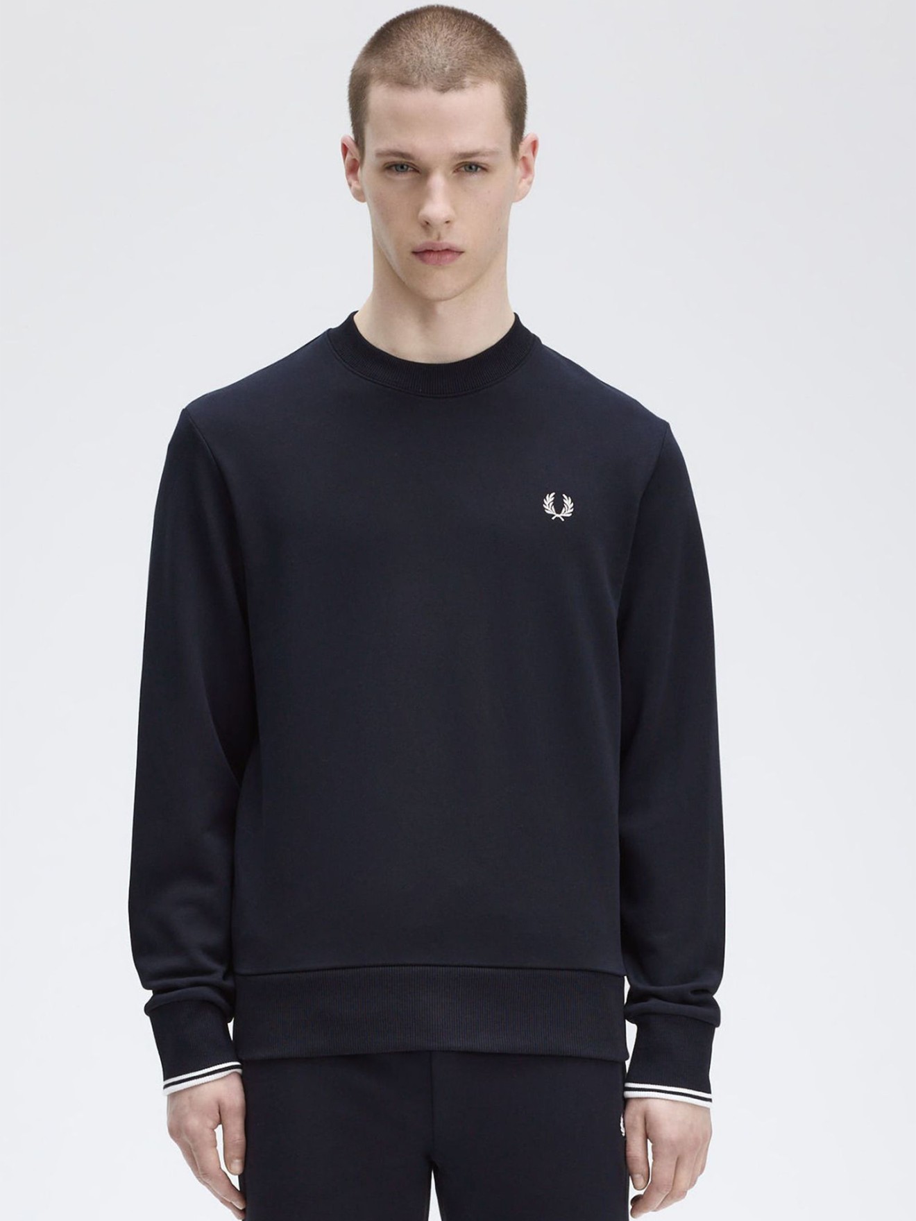 Sweatshirt com Gola Redonda M7535