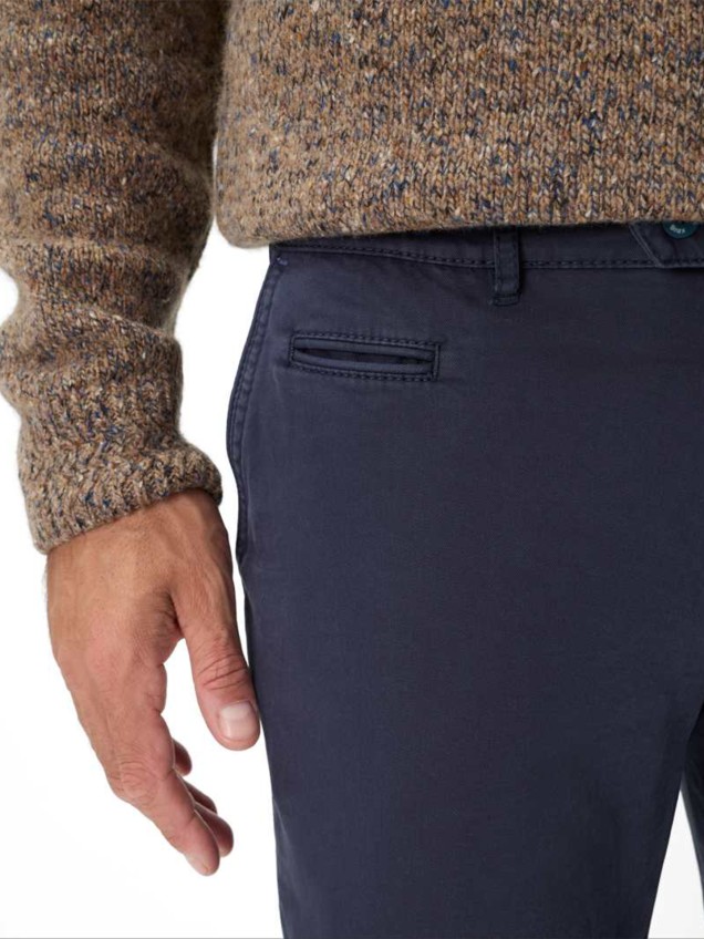 Calças Chino Regular Fit Everest