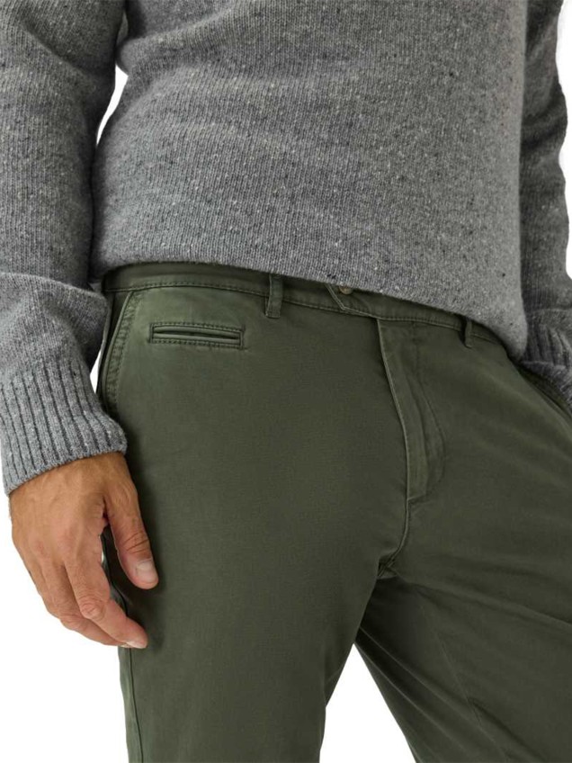 Calças Chino Regular Fit Everest