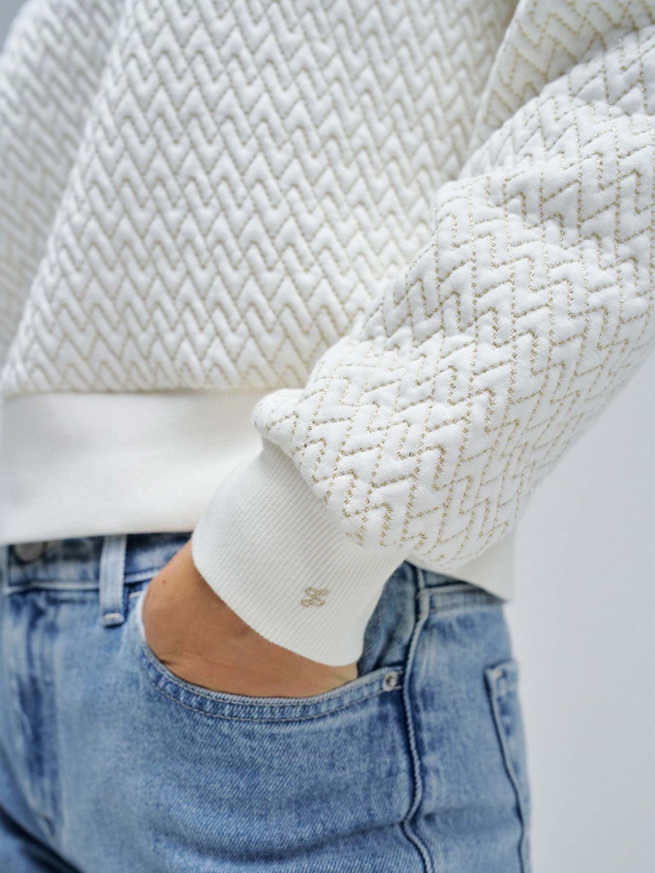 Sweatshirt com Padro