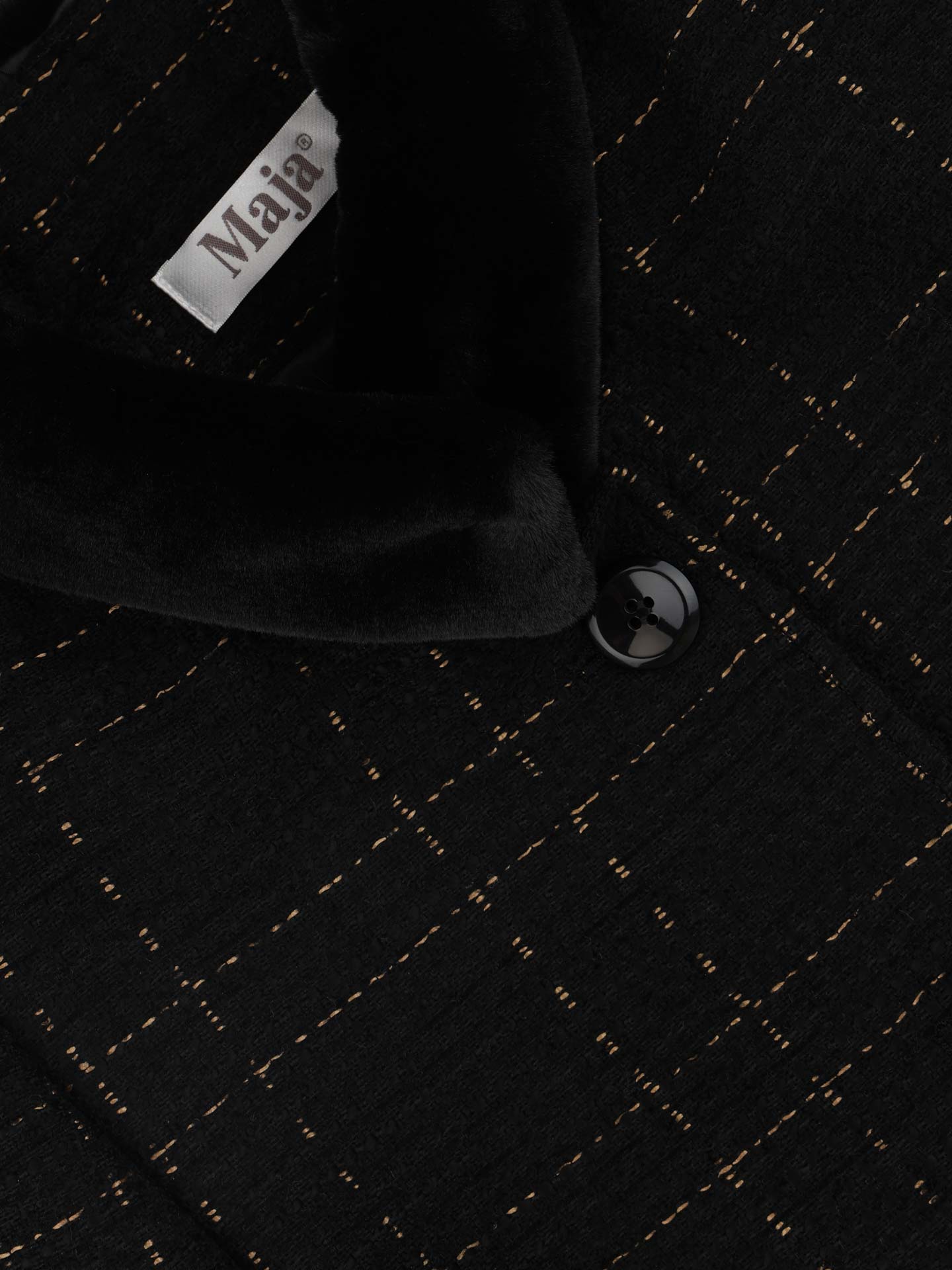 Casaco com Gola de Veludo