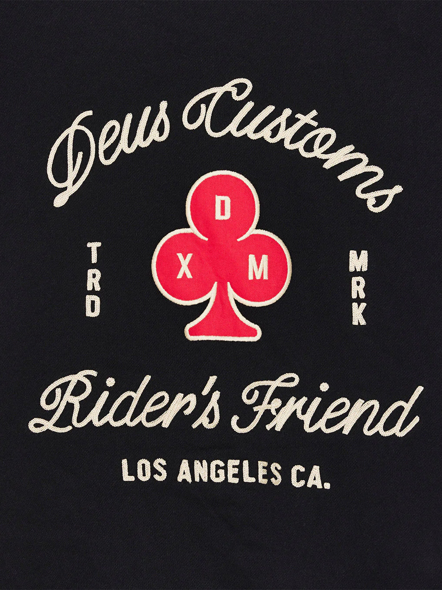 Casaco com Capuz Basto