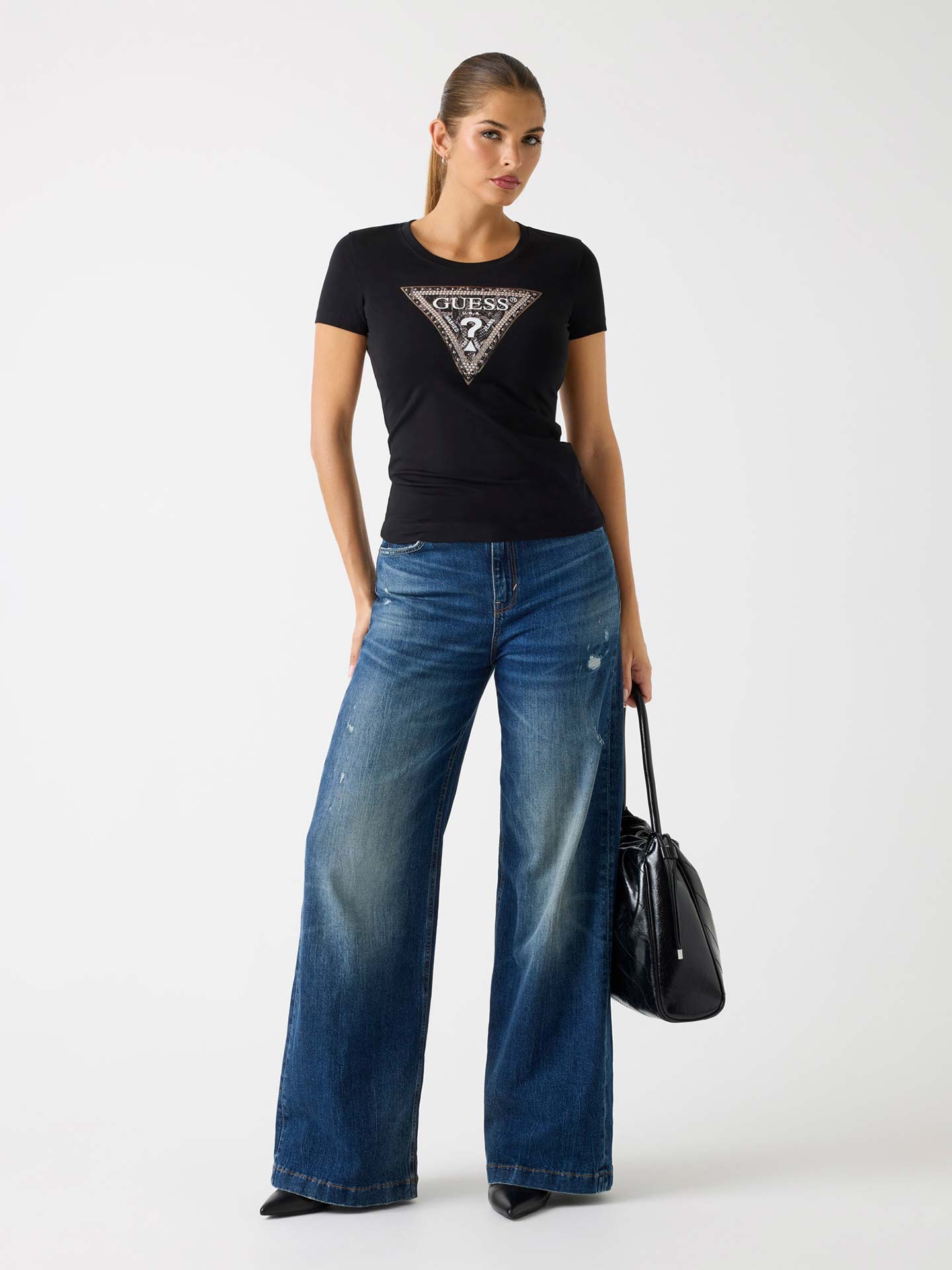 T-shirt com Aplicações