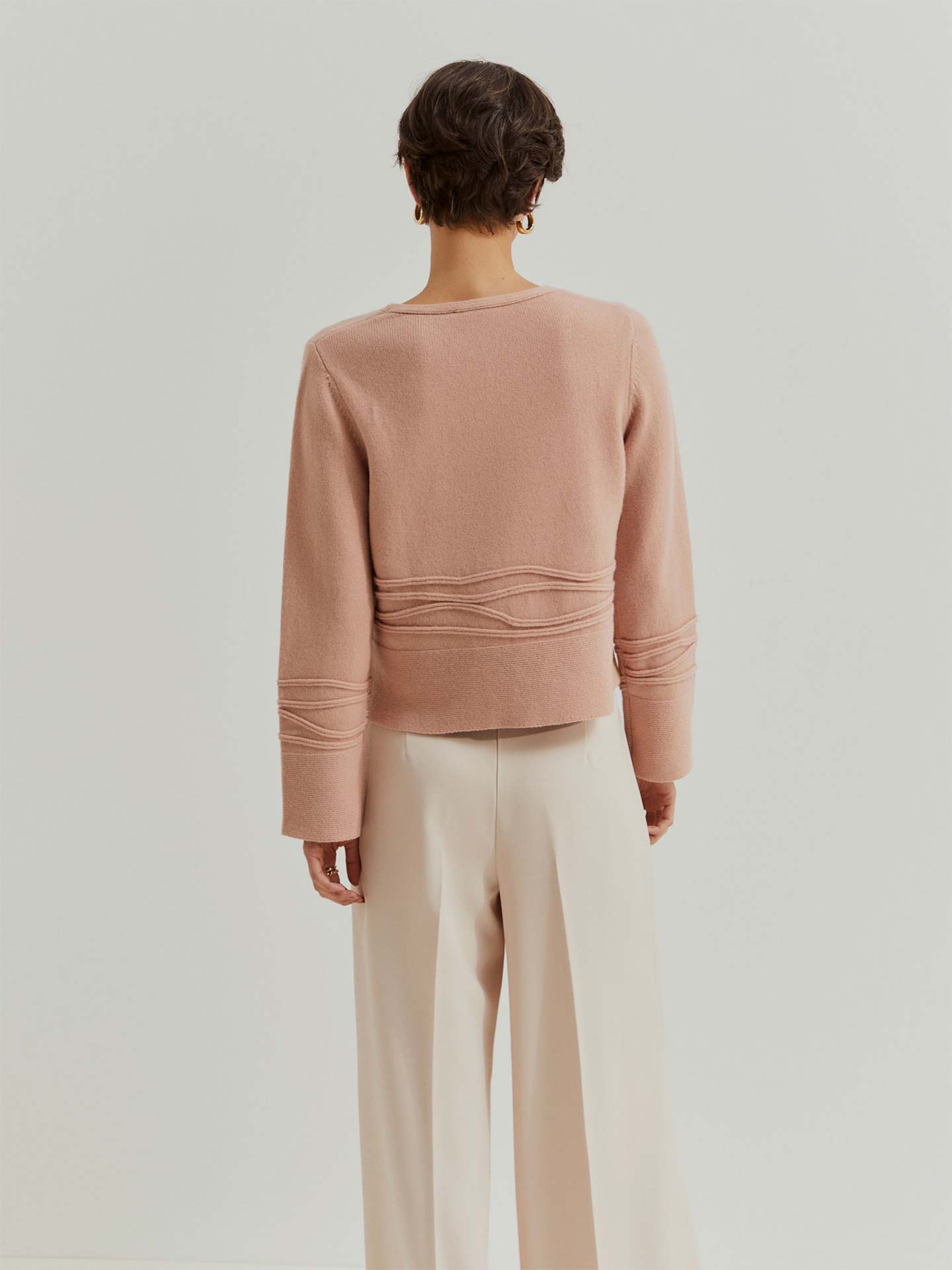 Camisola de Lã com Apliques Ondulados