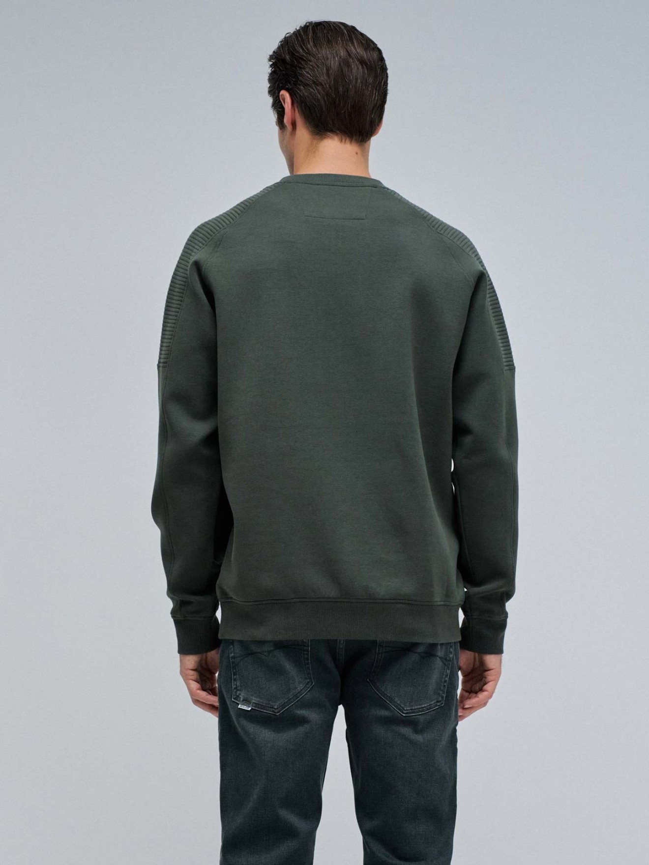 Sweatshirt com Logo