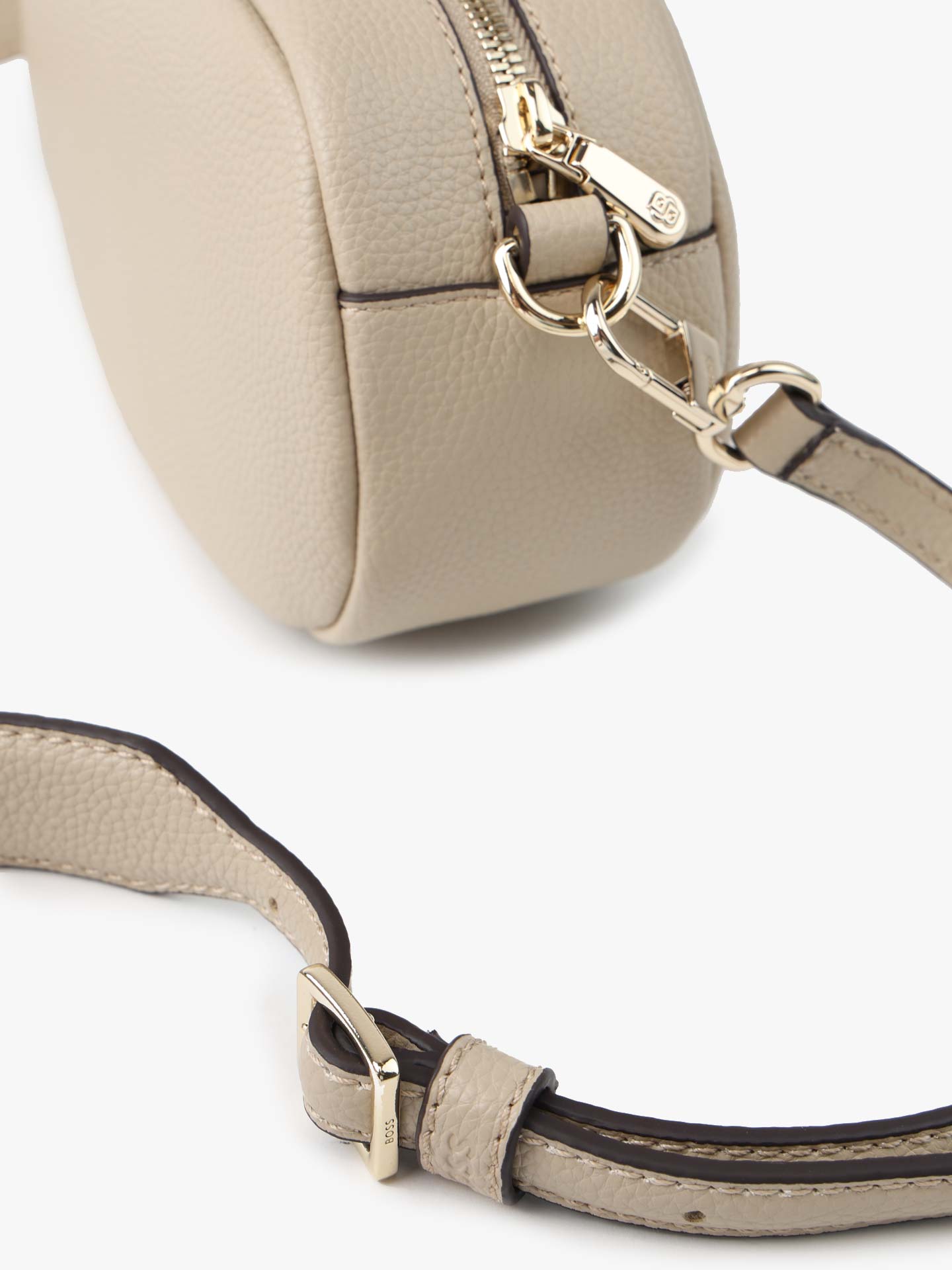 Mala Tiracolo em Pele Texturizada