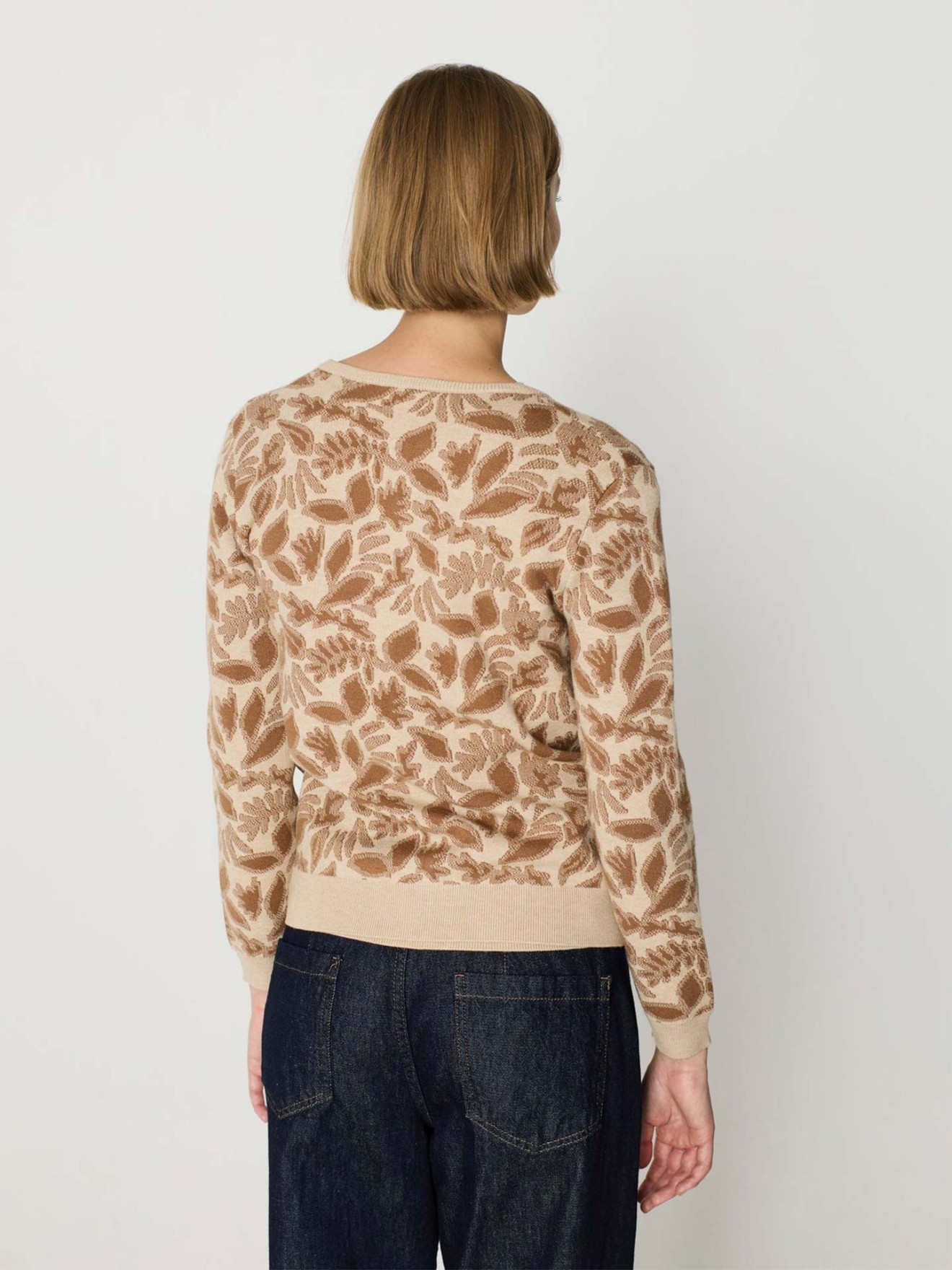 Casaco de Malha Jacquard com Padr�o Floral