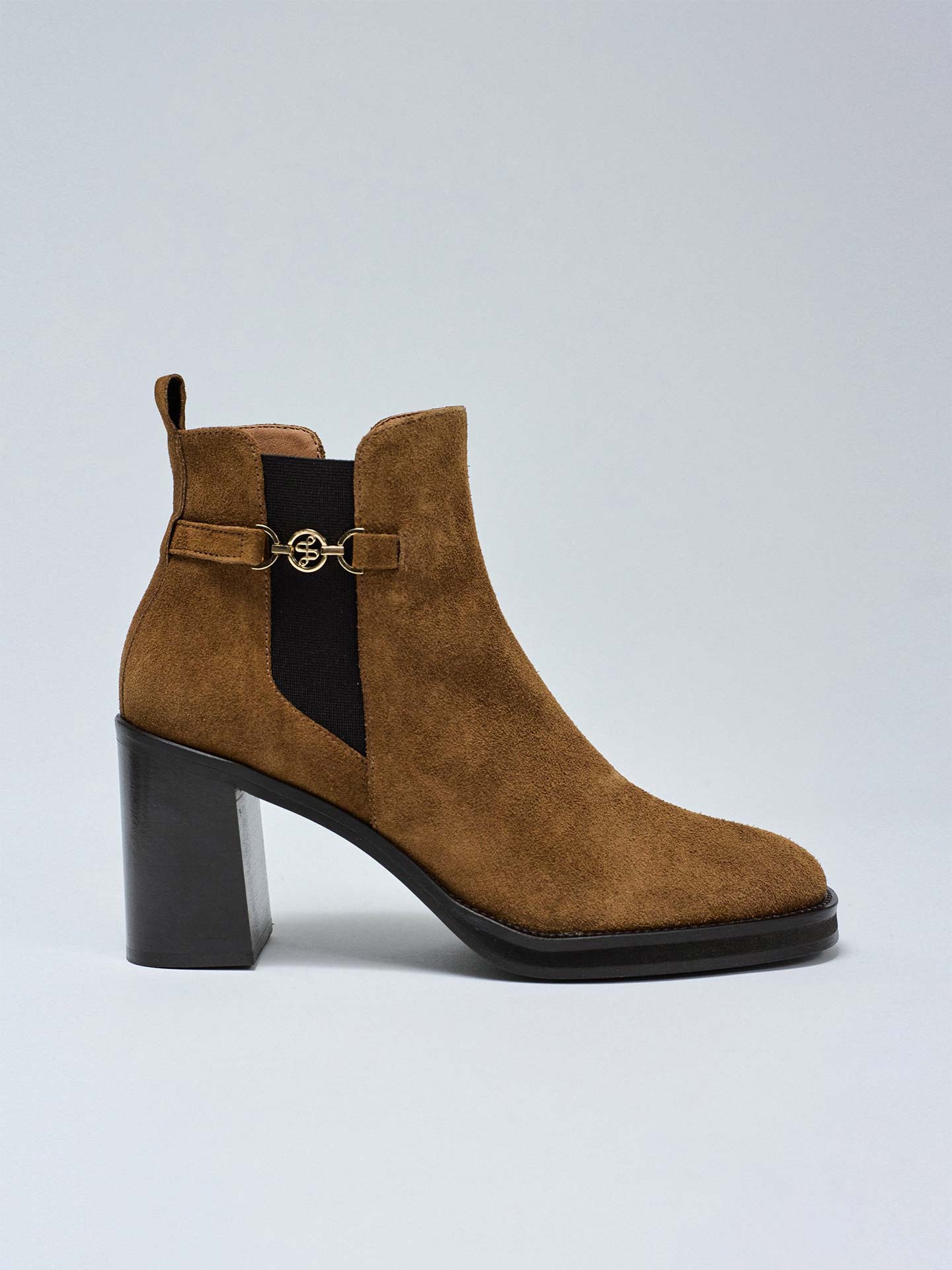 Botim em Camurça com Elástico