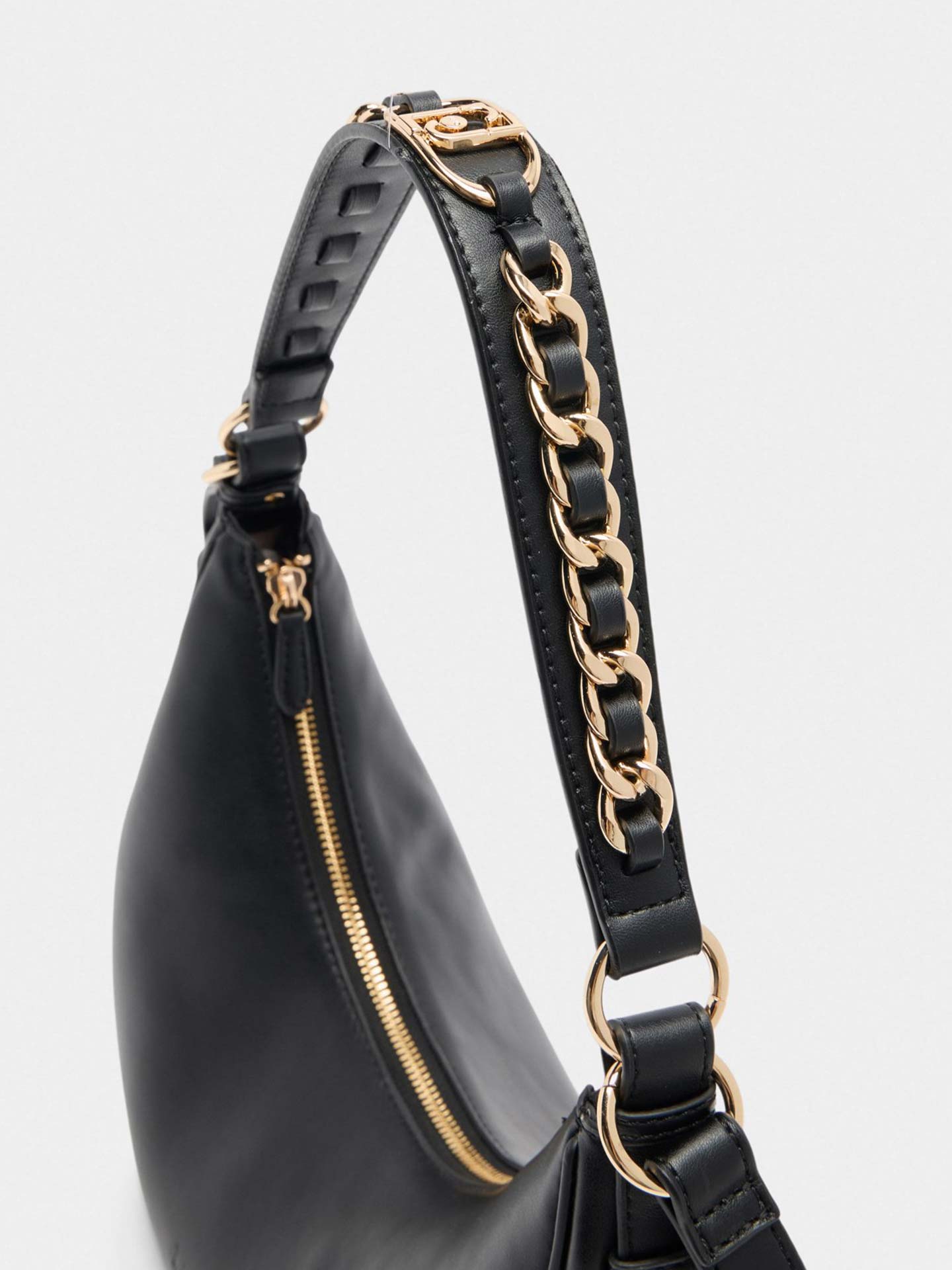 Mala de Ombro com Alça de Corrente