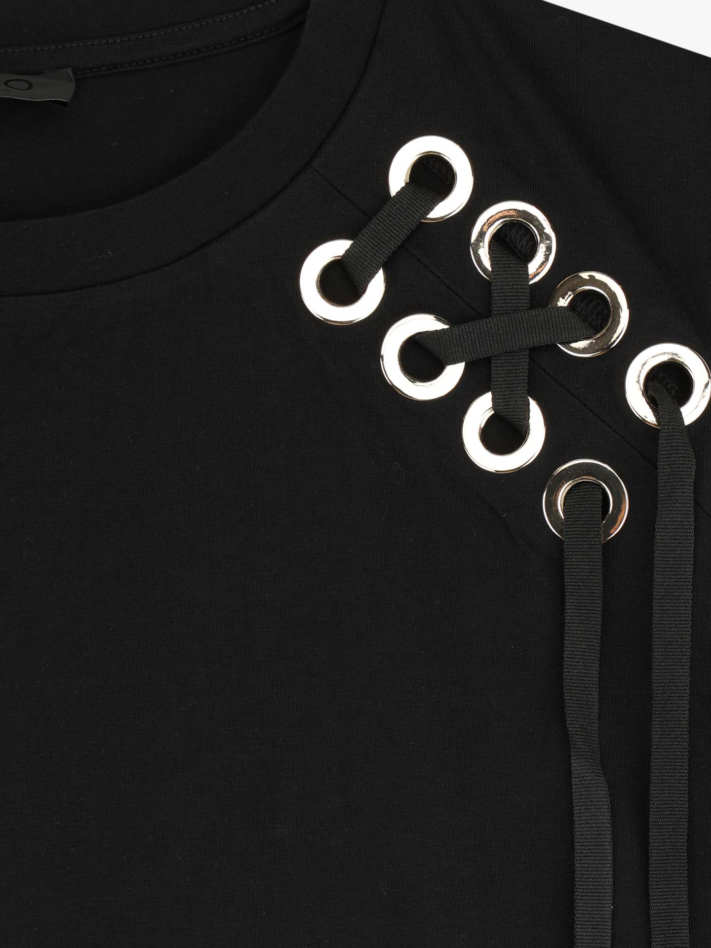 T-shirt Sem Mangas com Ilhós