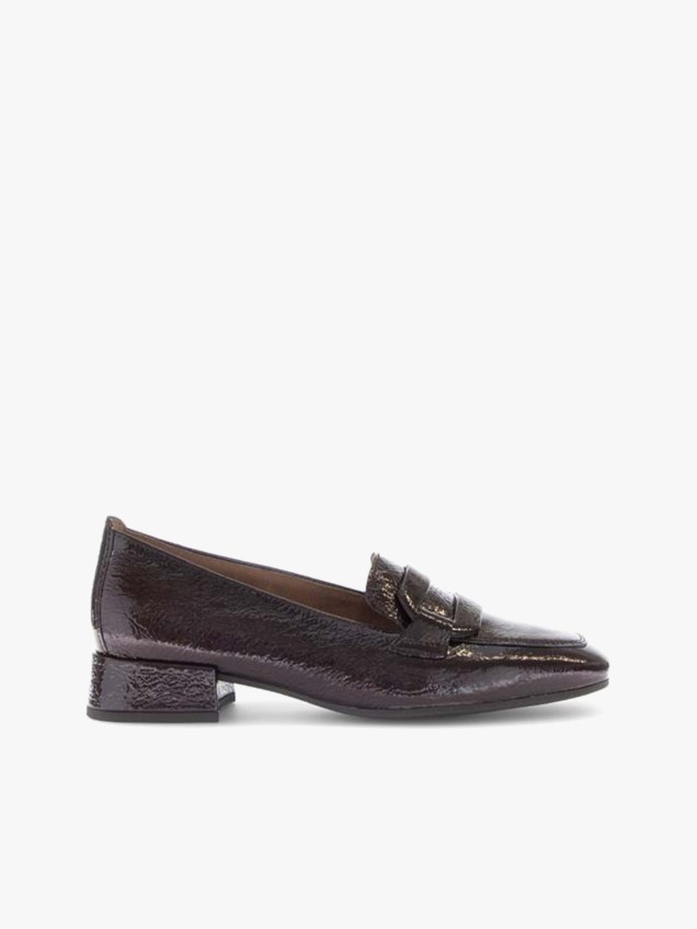 Mocassins Verniz com Salto Bloco