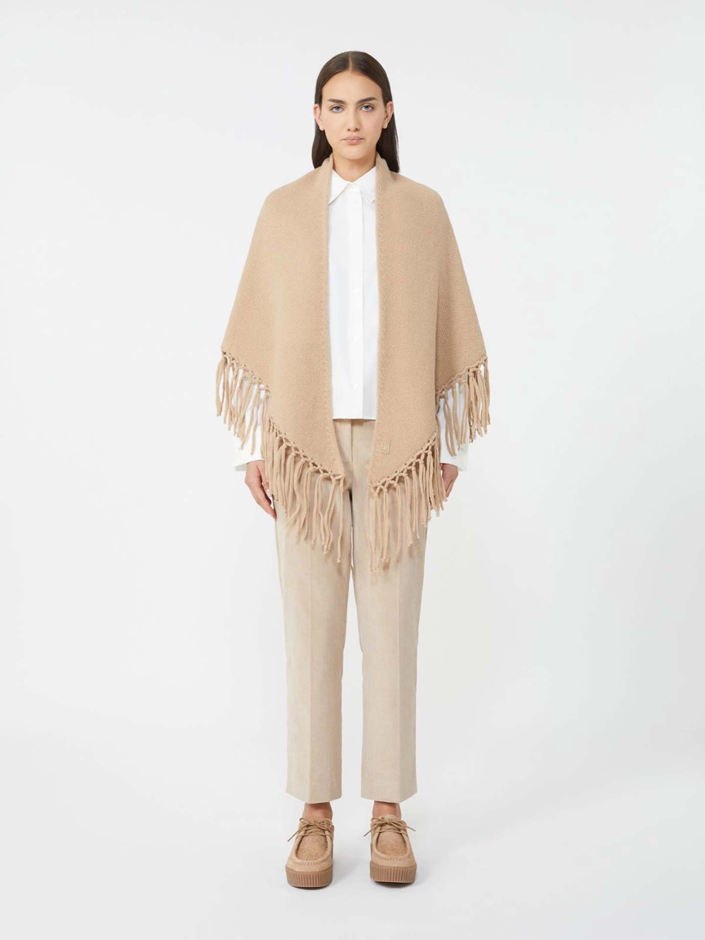 Xaile Triangular Tornado