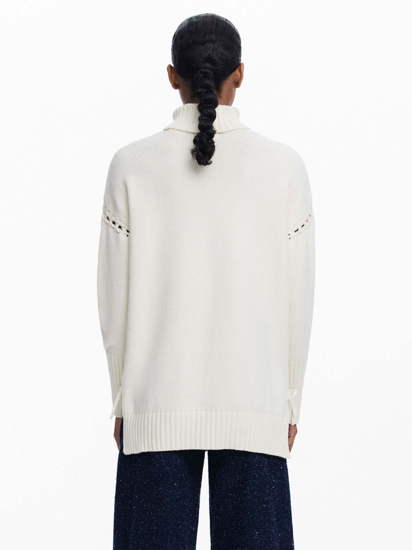 Camisoal de Malha com Gola Alta