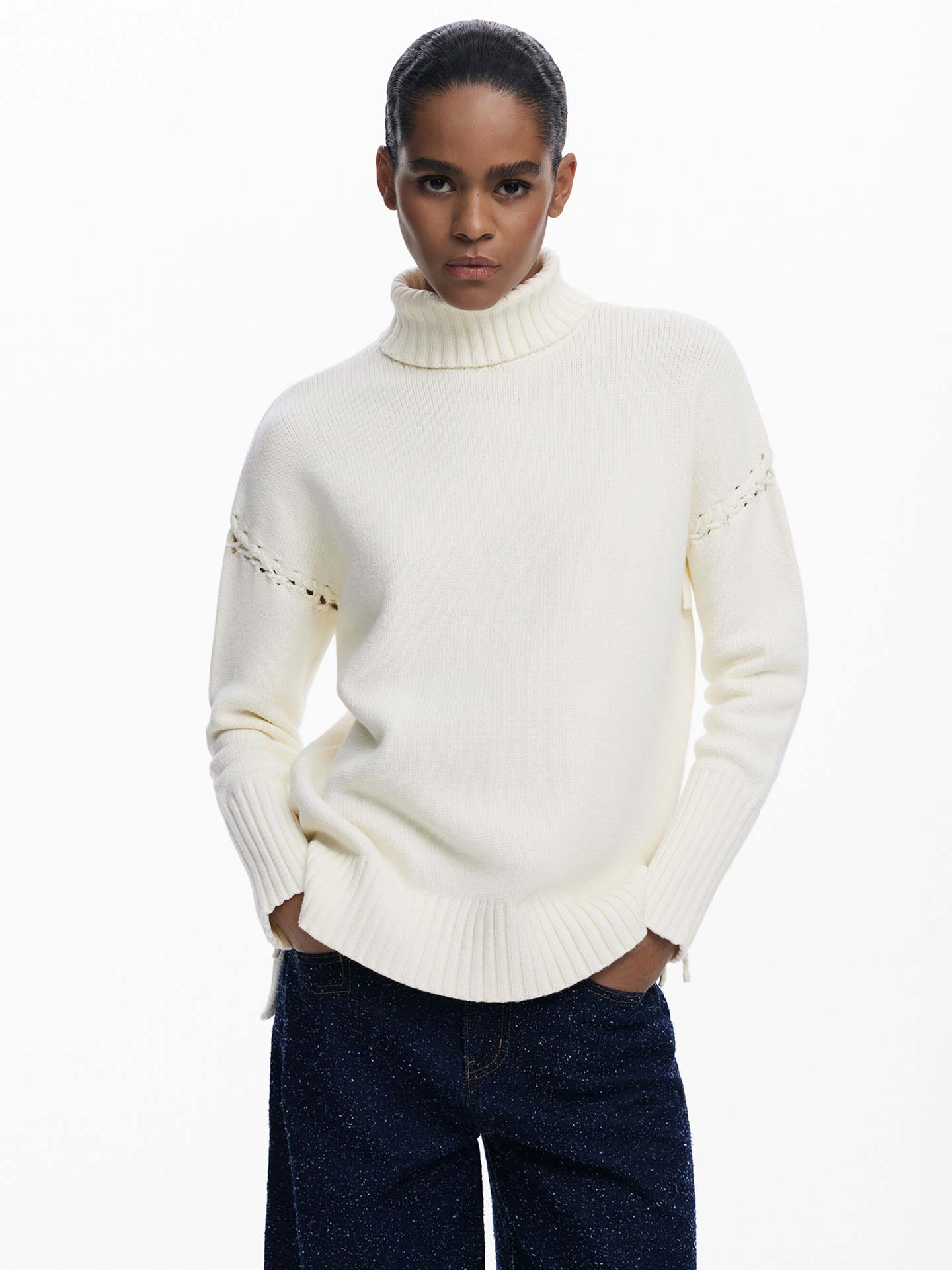 Camisoal de Malha com Gola Alta