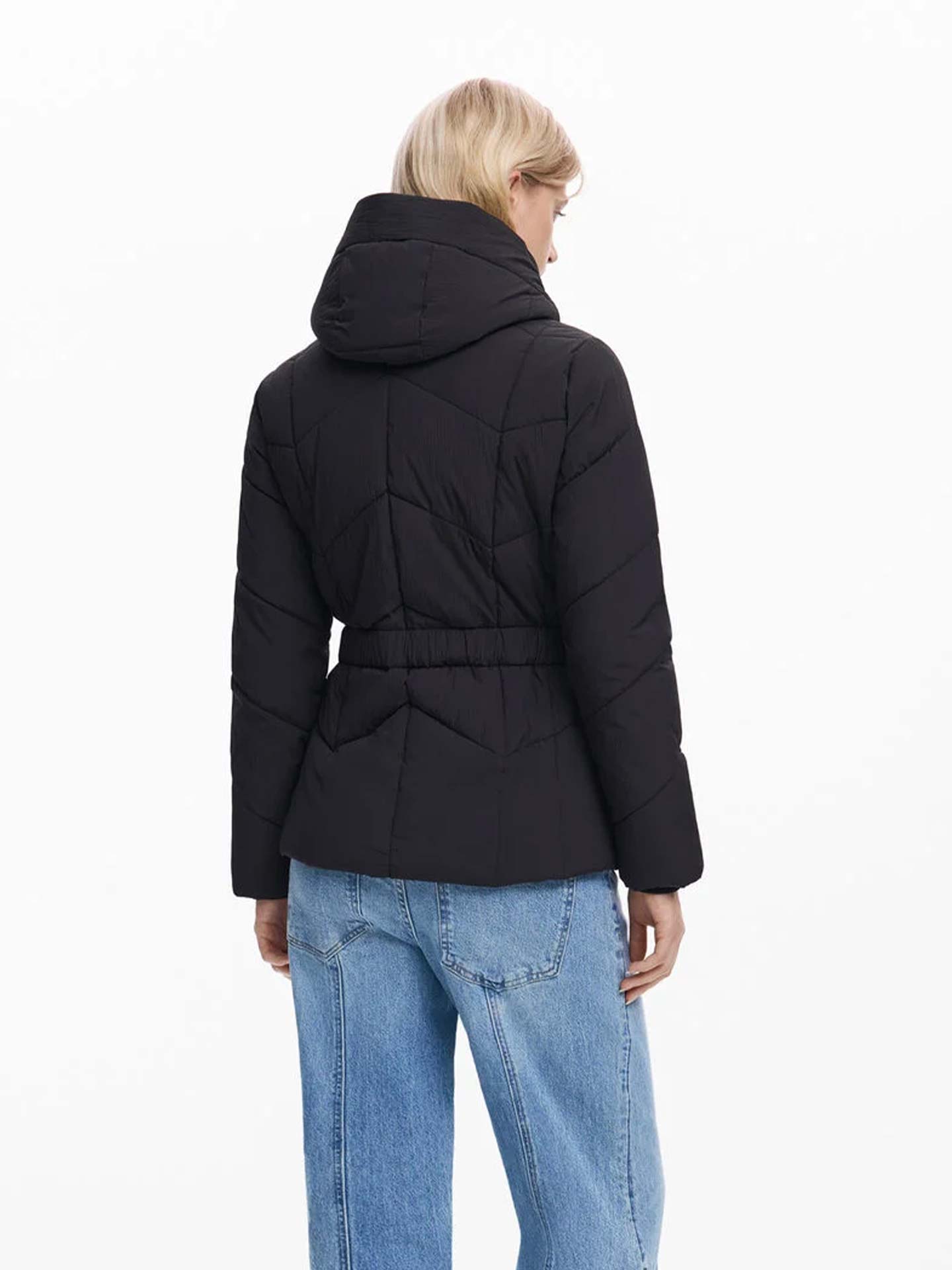 Blusão Acolchoado com Capuz