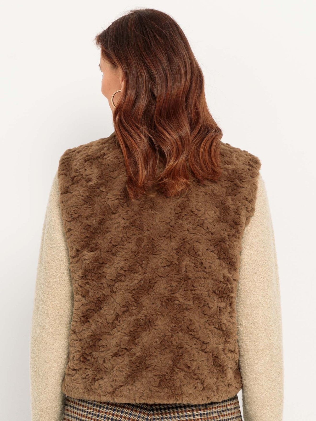 Colete Efeito Pelo Tabea