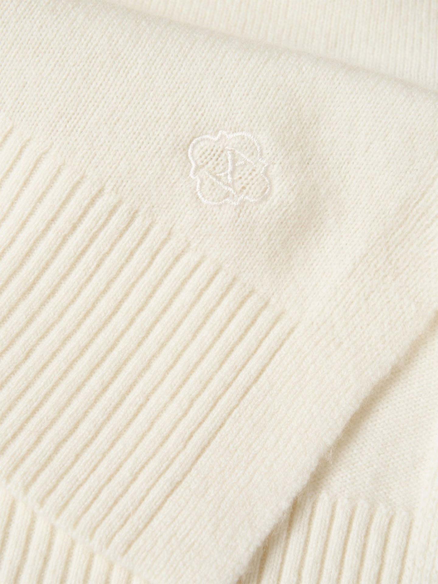 Camisola de Lã com Decote em V