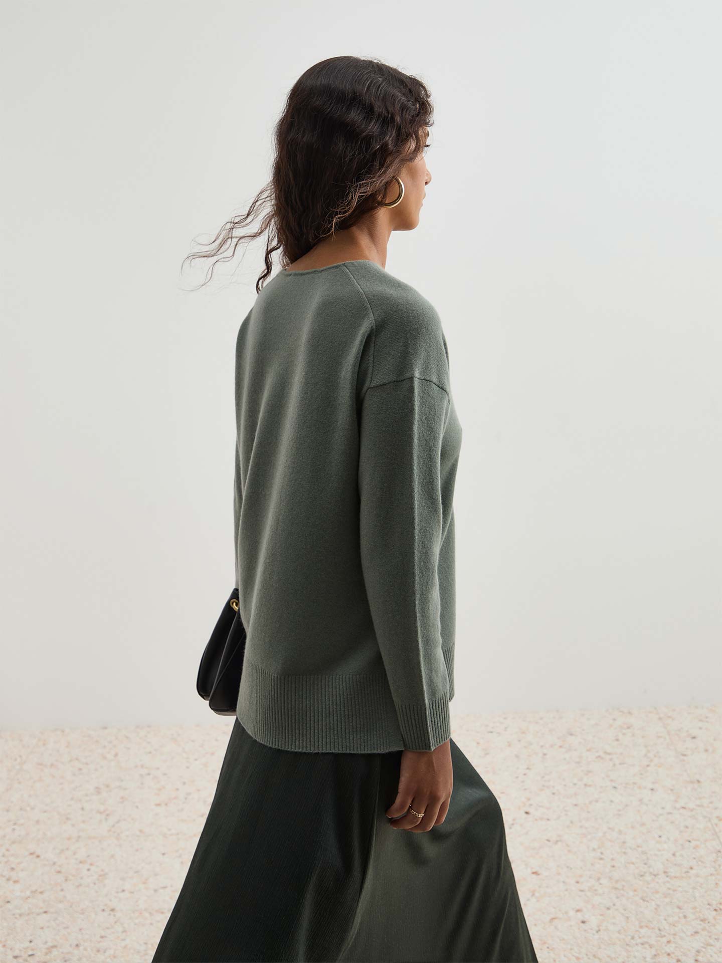 Camisola de Lã com Decote em V