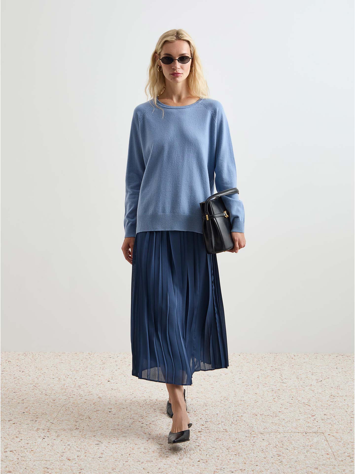 Camisola de Lã com Gola Redonda