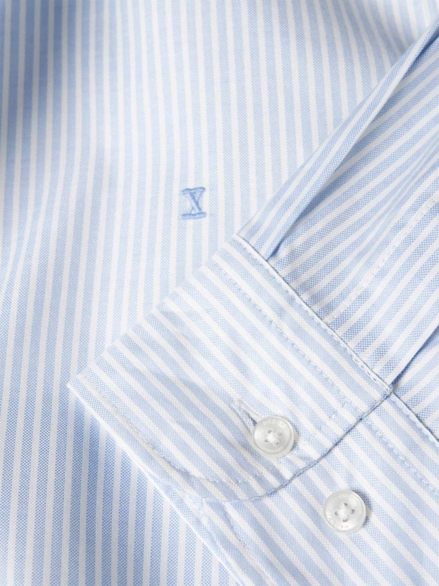 Camisa Regular Fit às Riscas