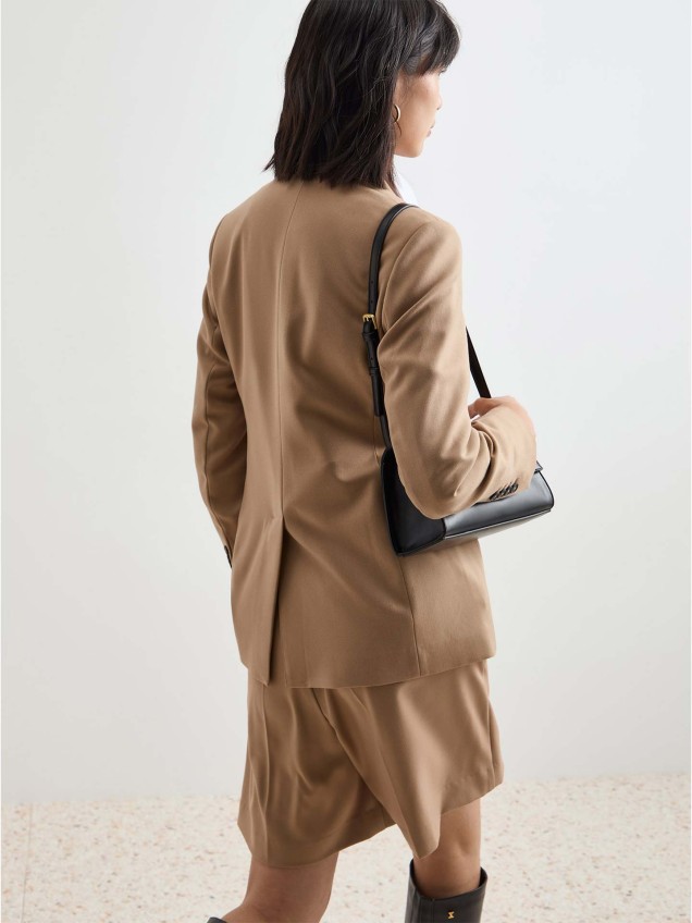 Blazer Clássico de Trespasse