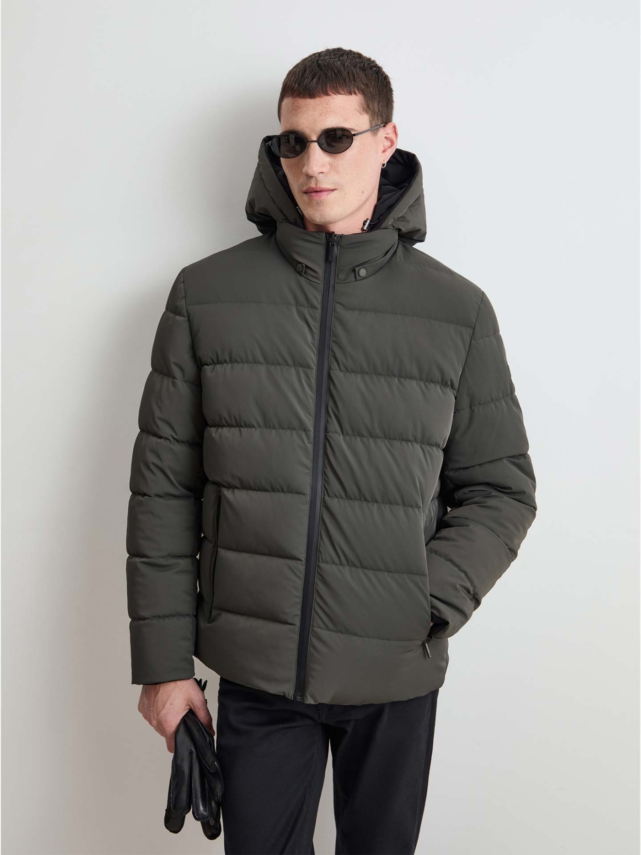 Bluso Acolchoado Reversvel com Capuz