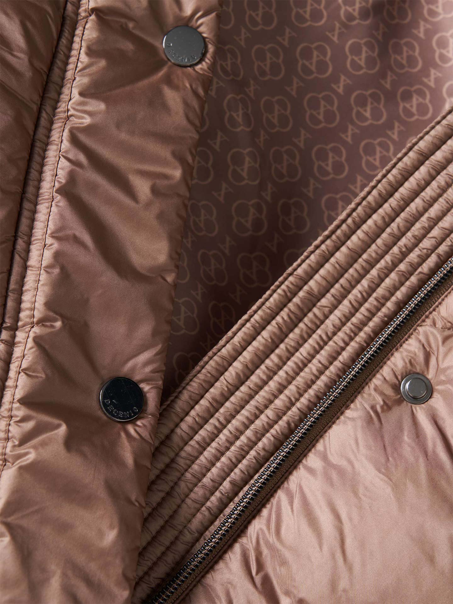 Parka Acolchoada com Cinto e Capuz