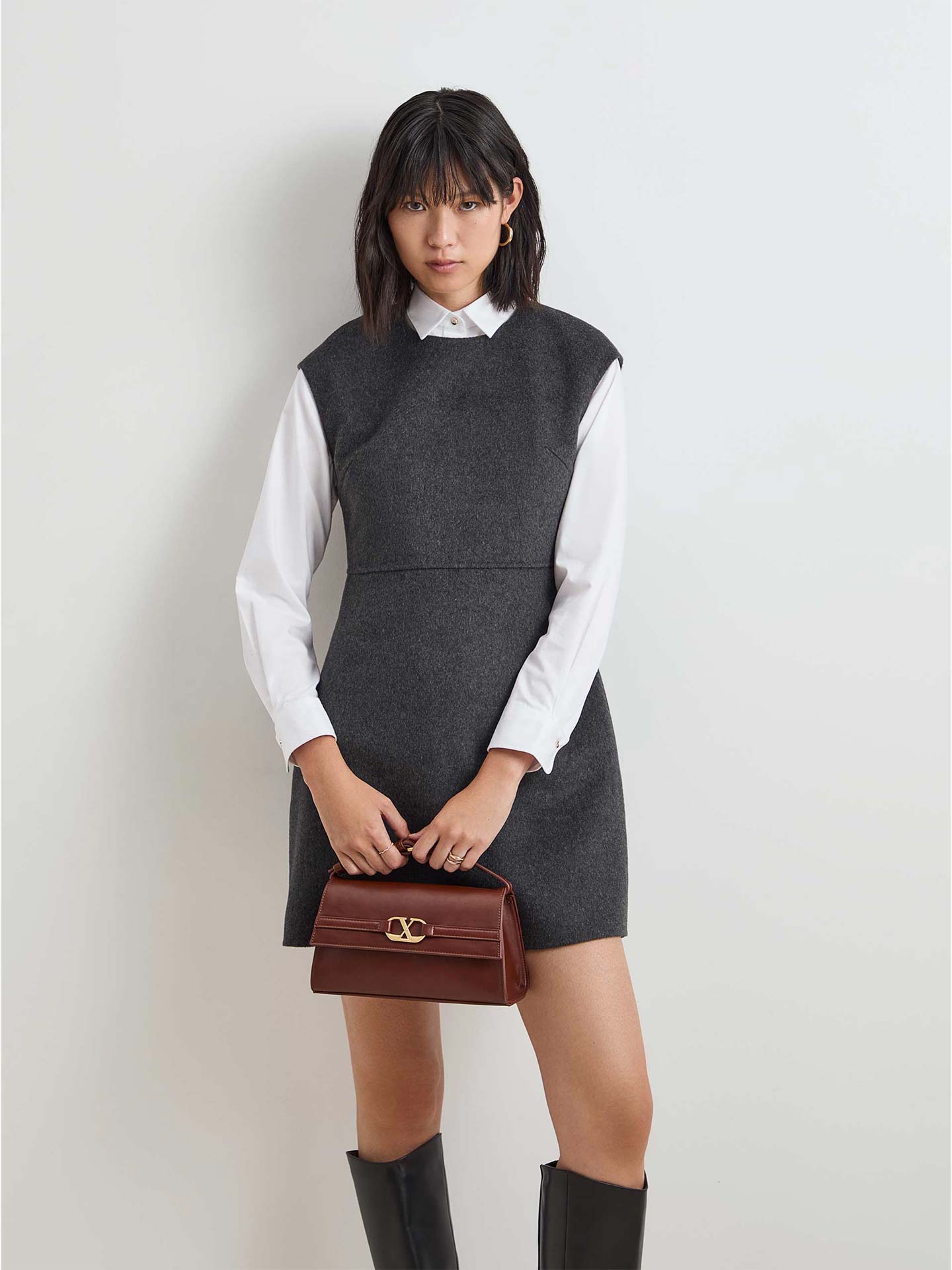 Vestido Curto sem Manga