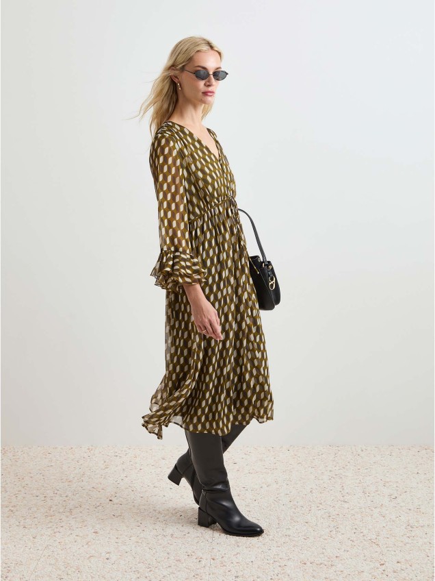 Vestido Fluido com Padrão