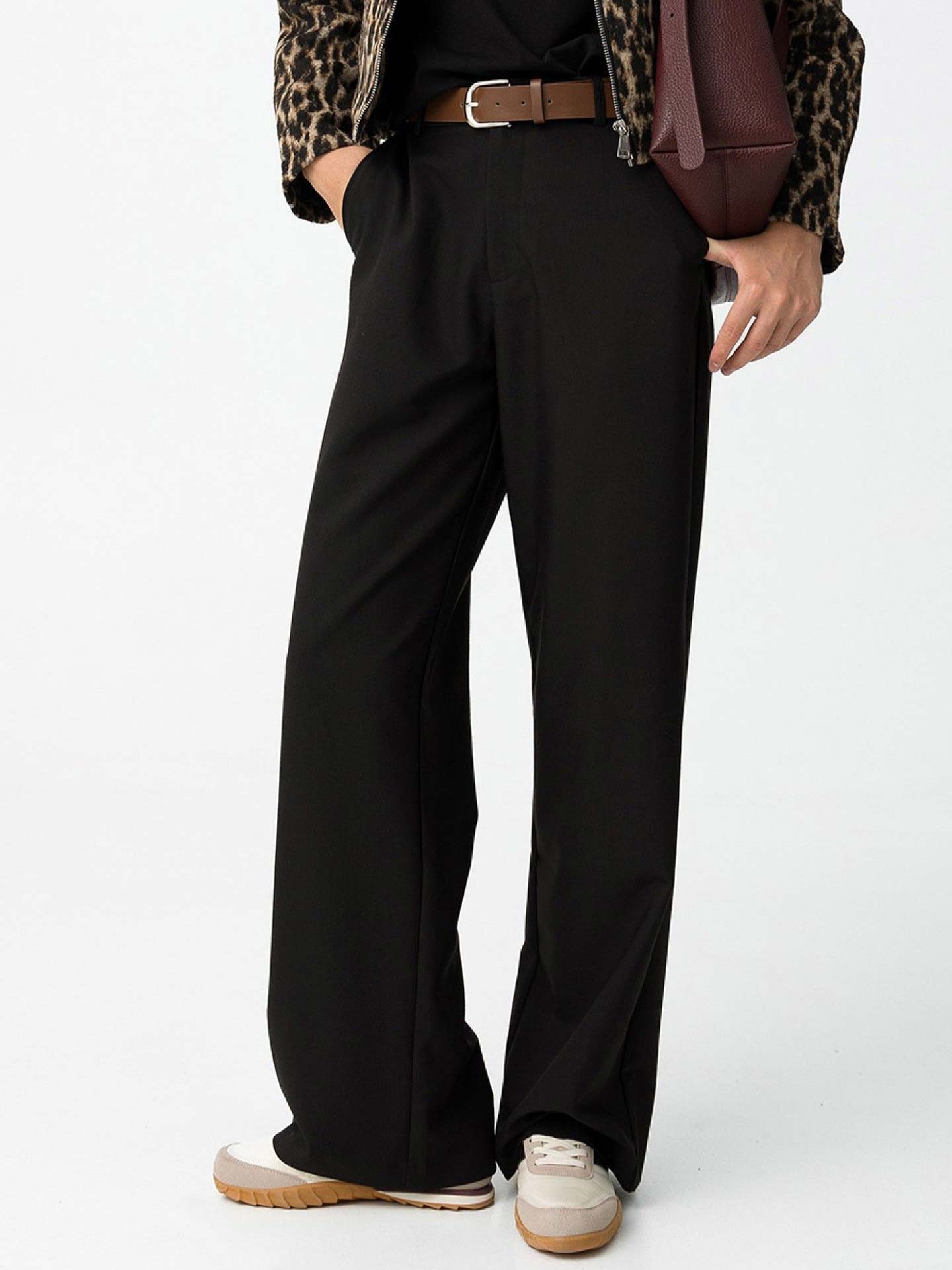 Calças Straight Fit