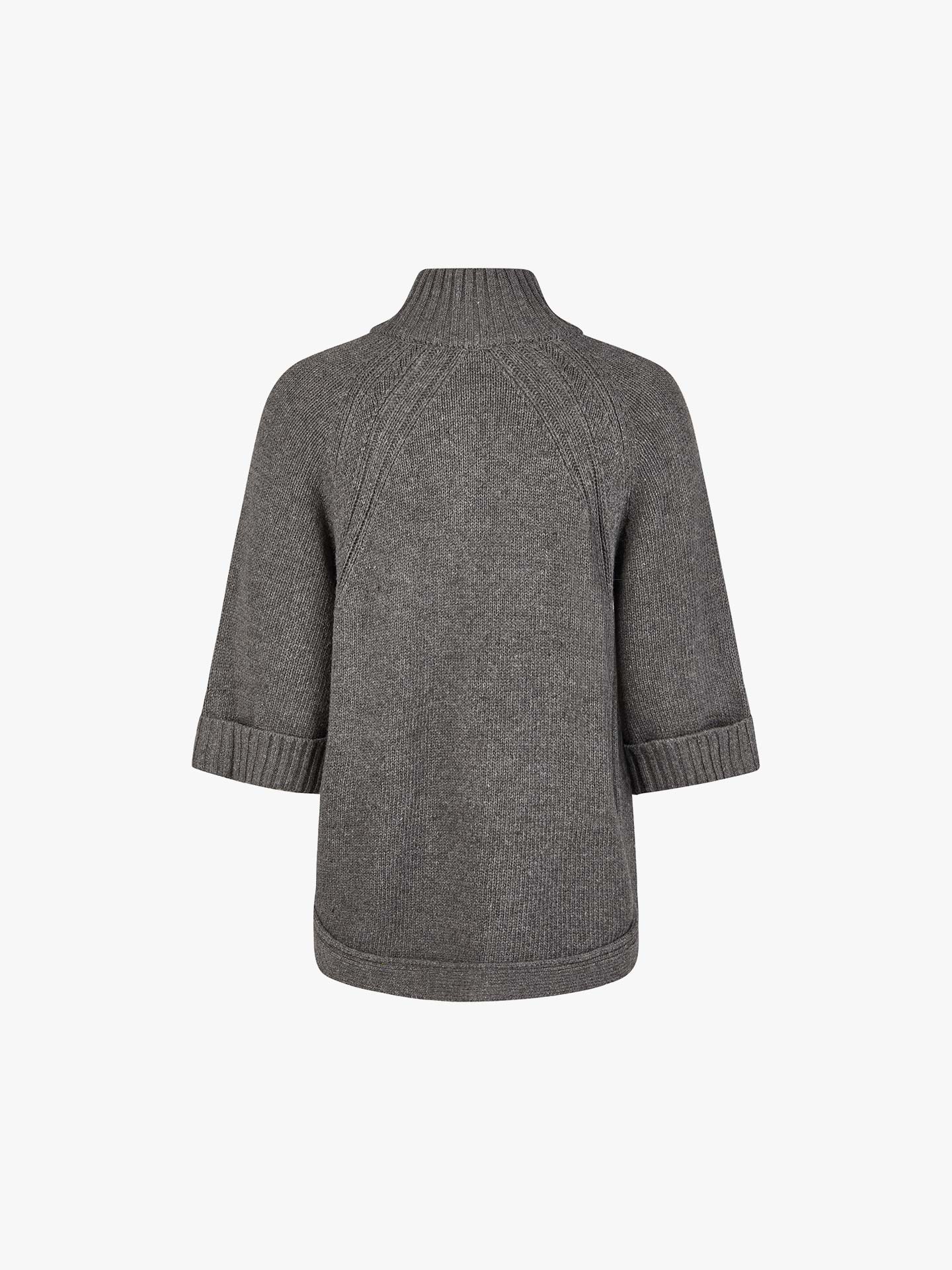 Casaco de Malha com Gola Alta