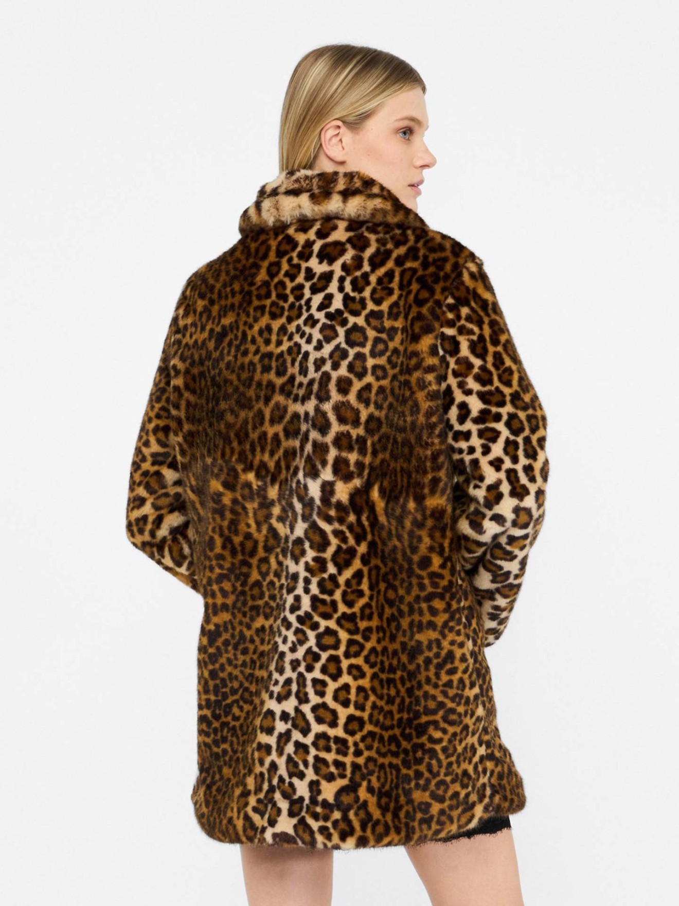 Casaco com Padro Leopardo