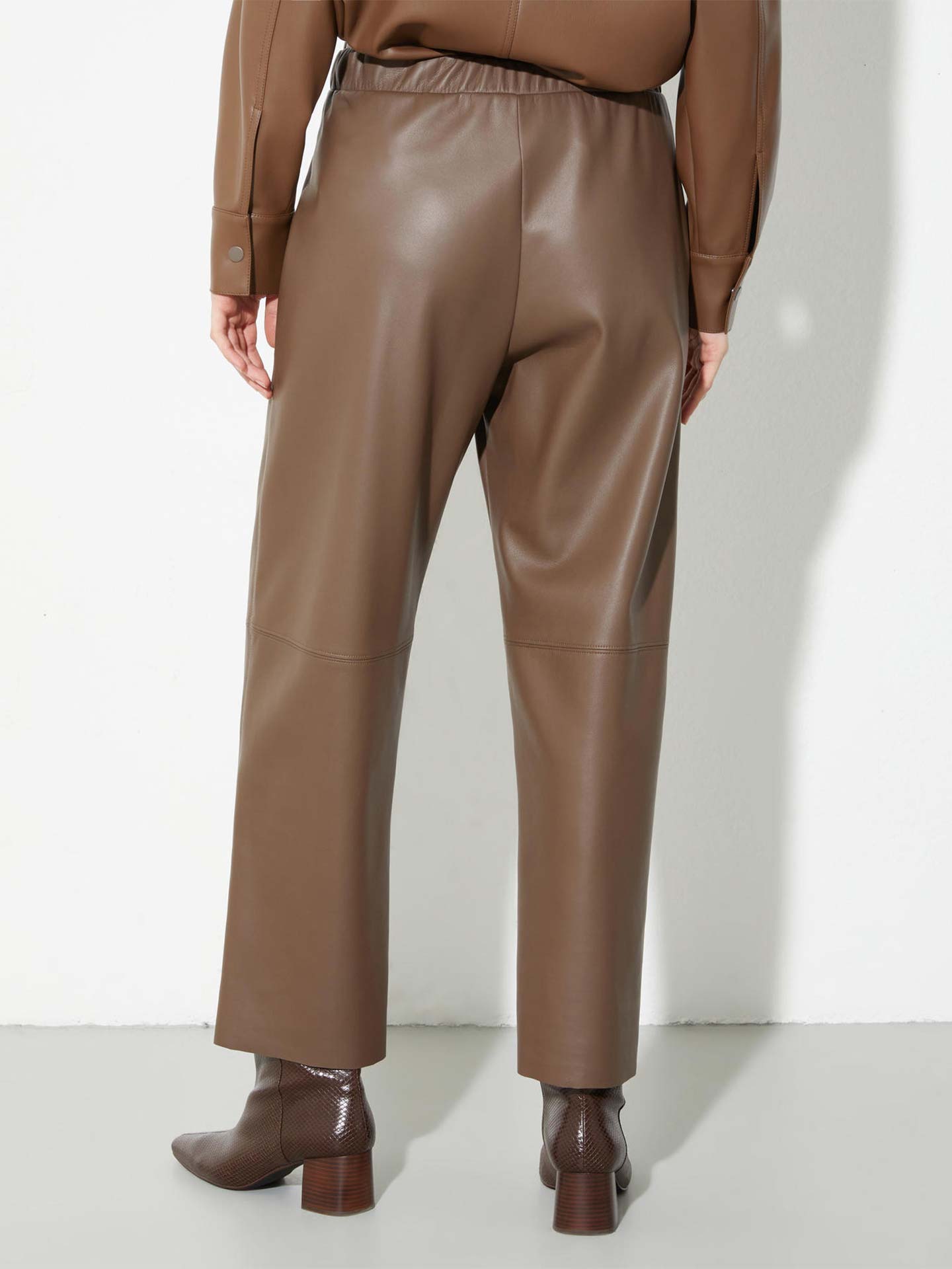 Calças Revestidas Creativo