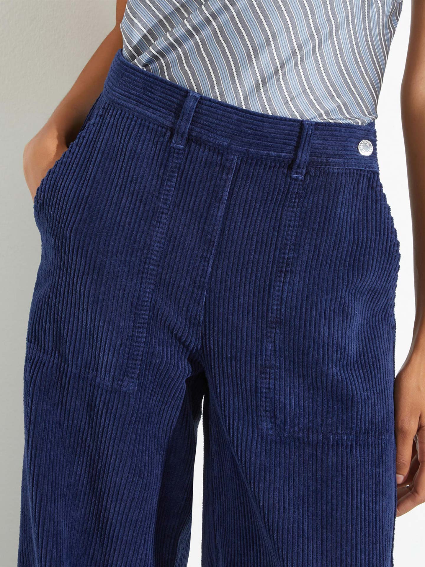 Calças de Bombazine Ginosa