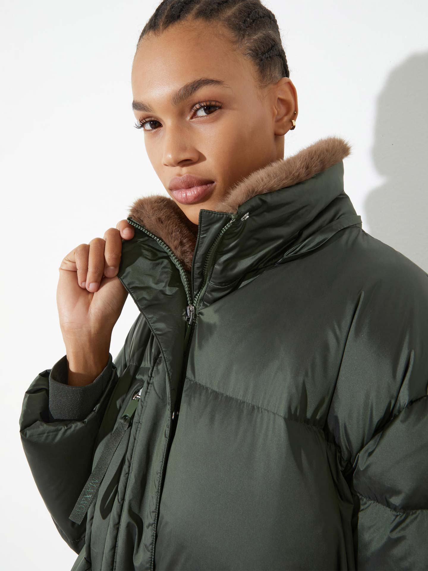 Blusão Impermeável com Capuz Cursore