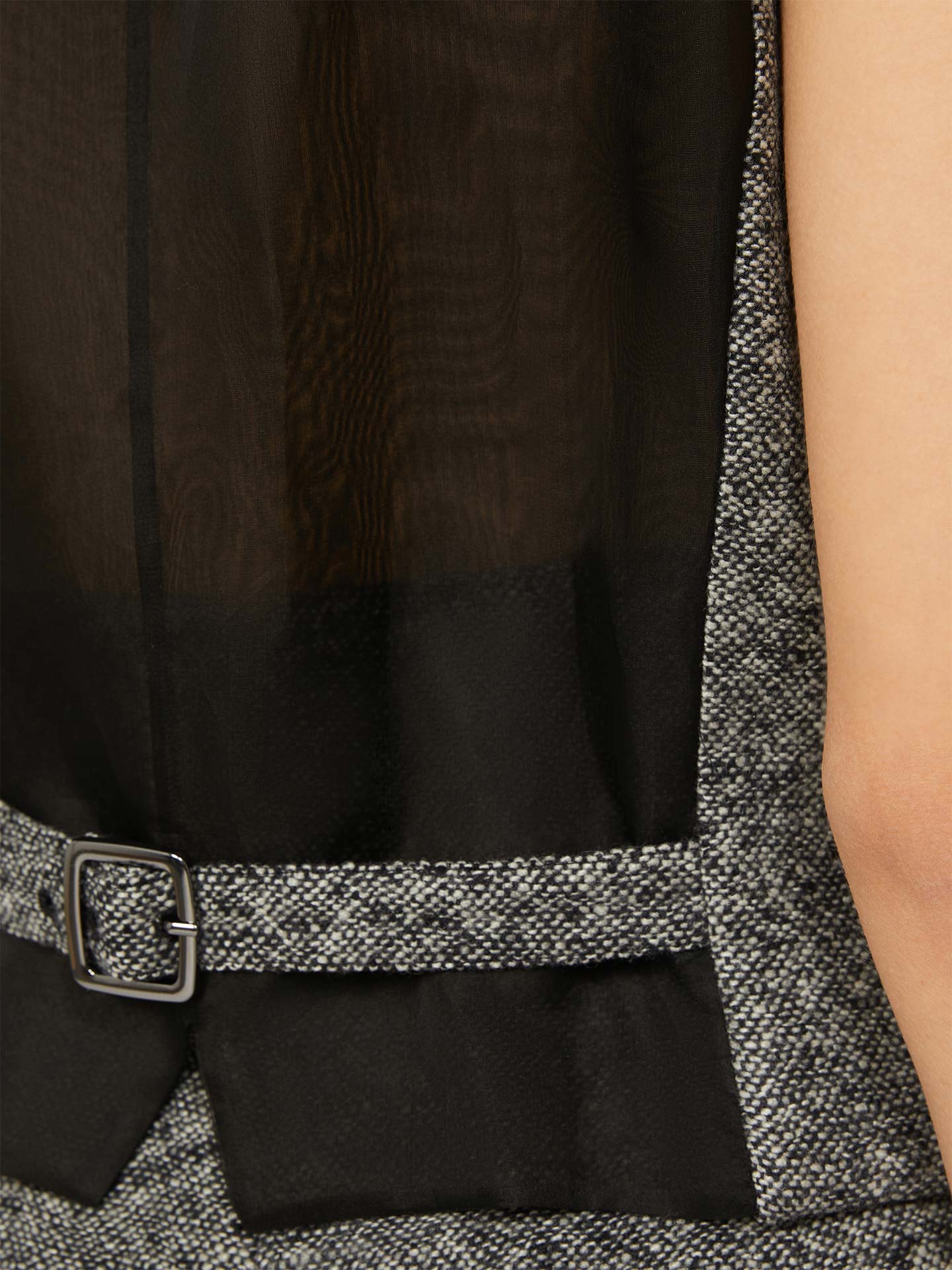 Colete em Tweed Beato