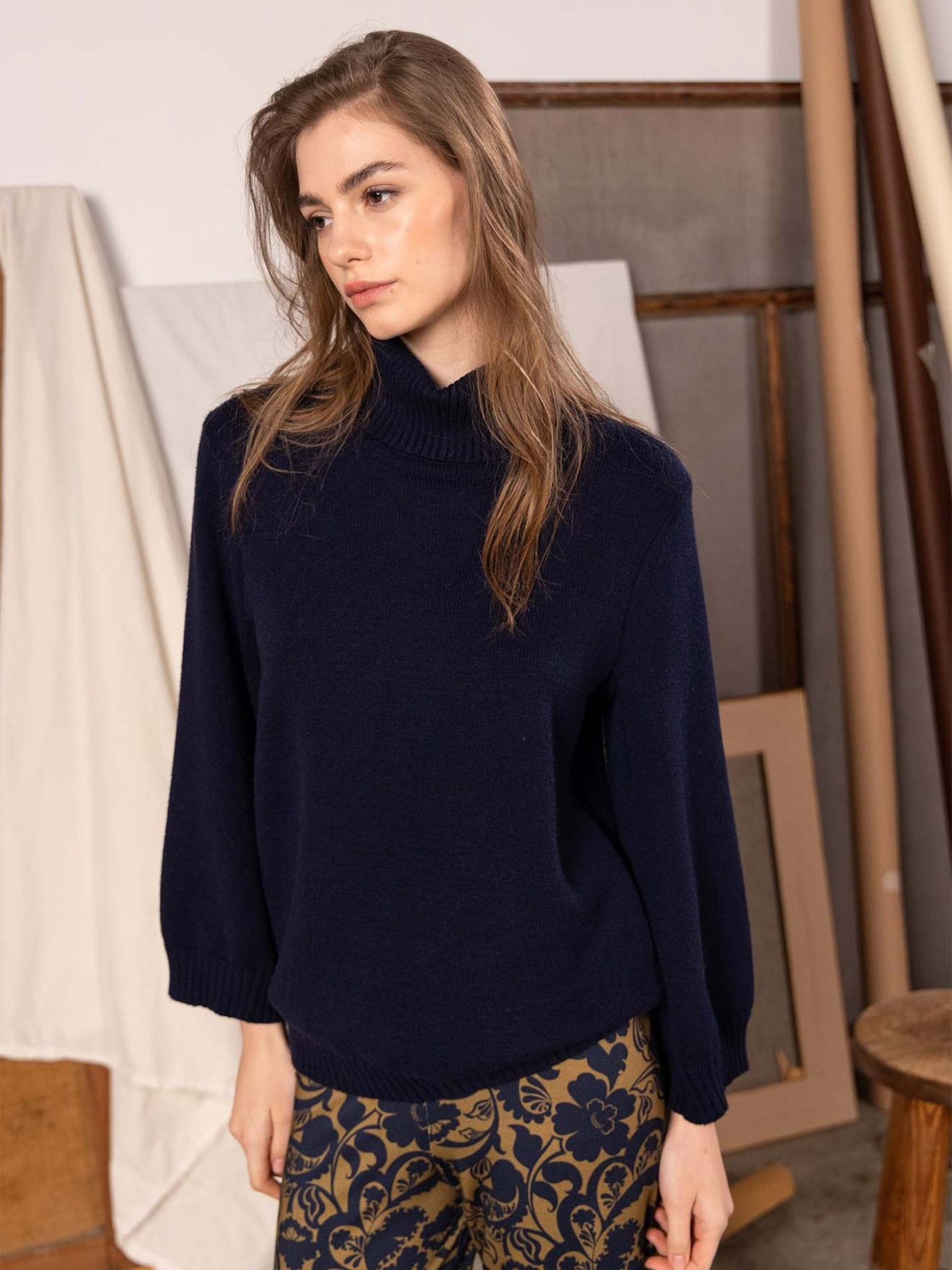 Camisola de L com Gola Alta