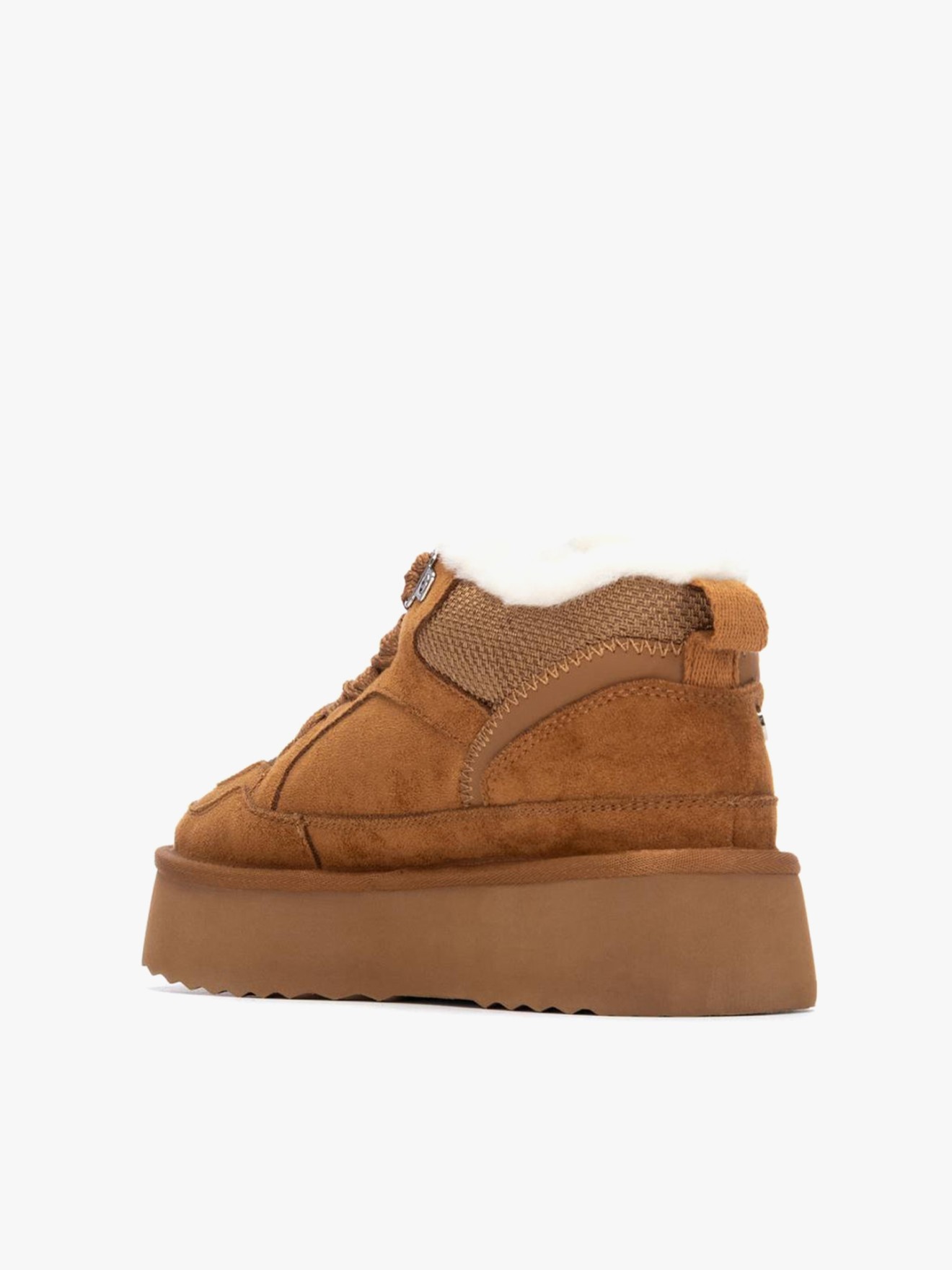 Botas Australianas em Camurça