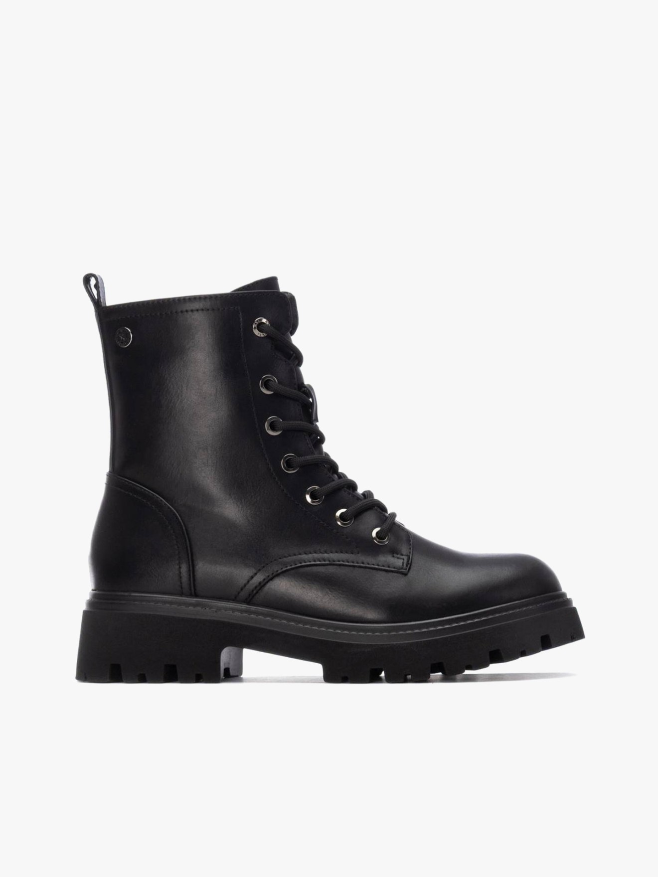 Botins de Cano Mdio com Atacadores