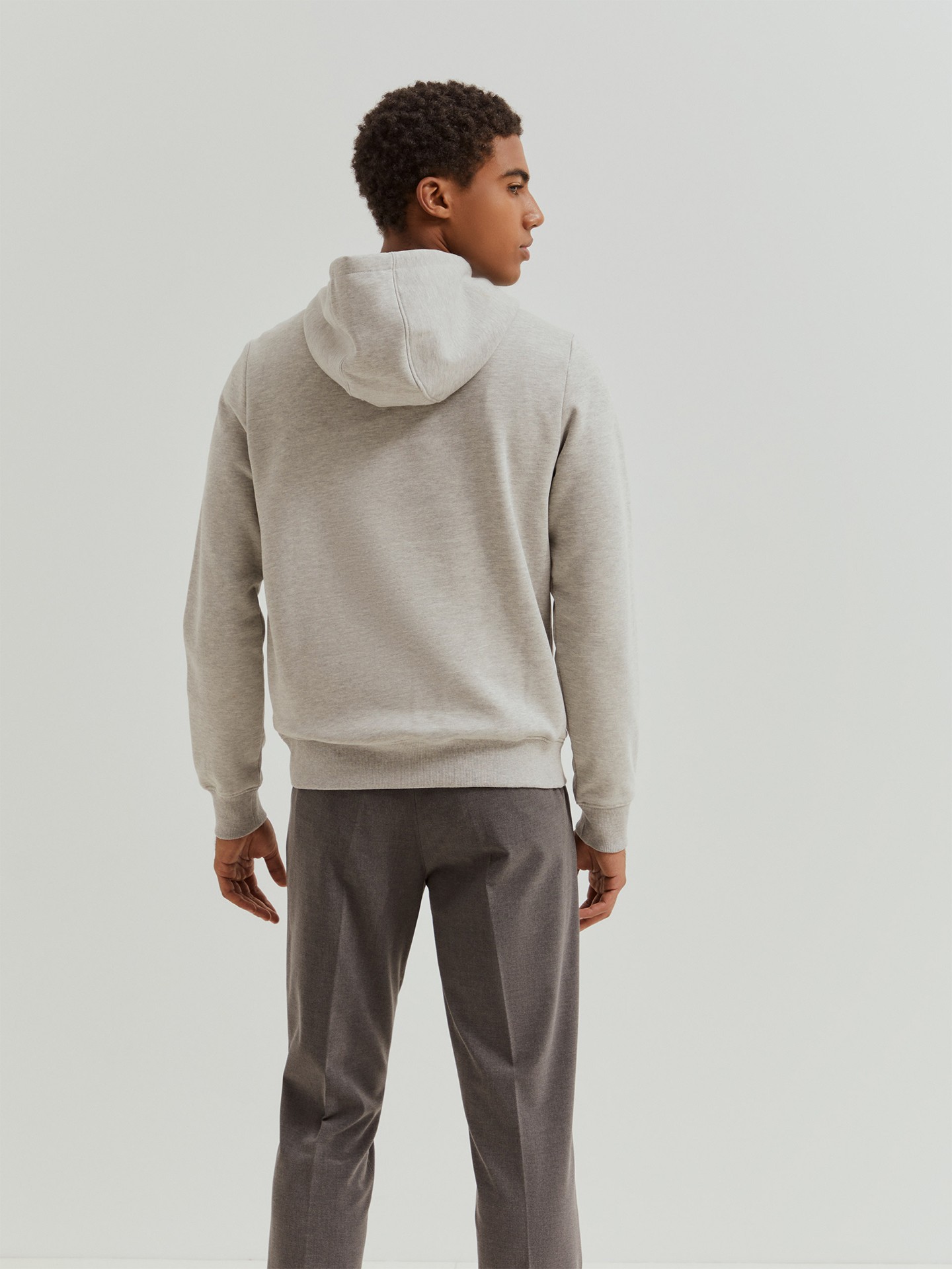 Sweatshirt com Capuz