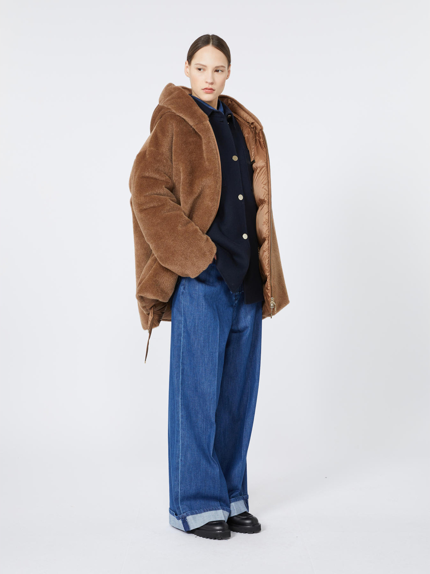 Casaco Reversível com Capuz Olivia