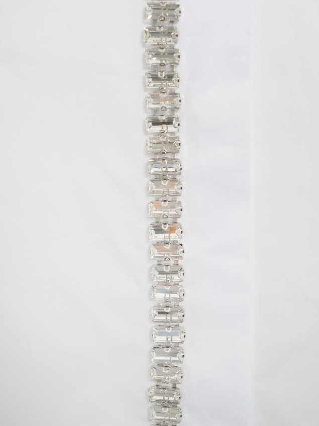 Camisa com Aplicação de Cristais