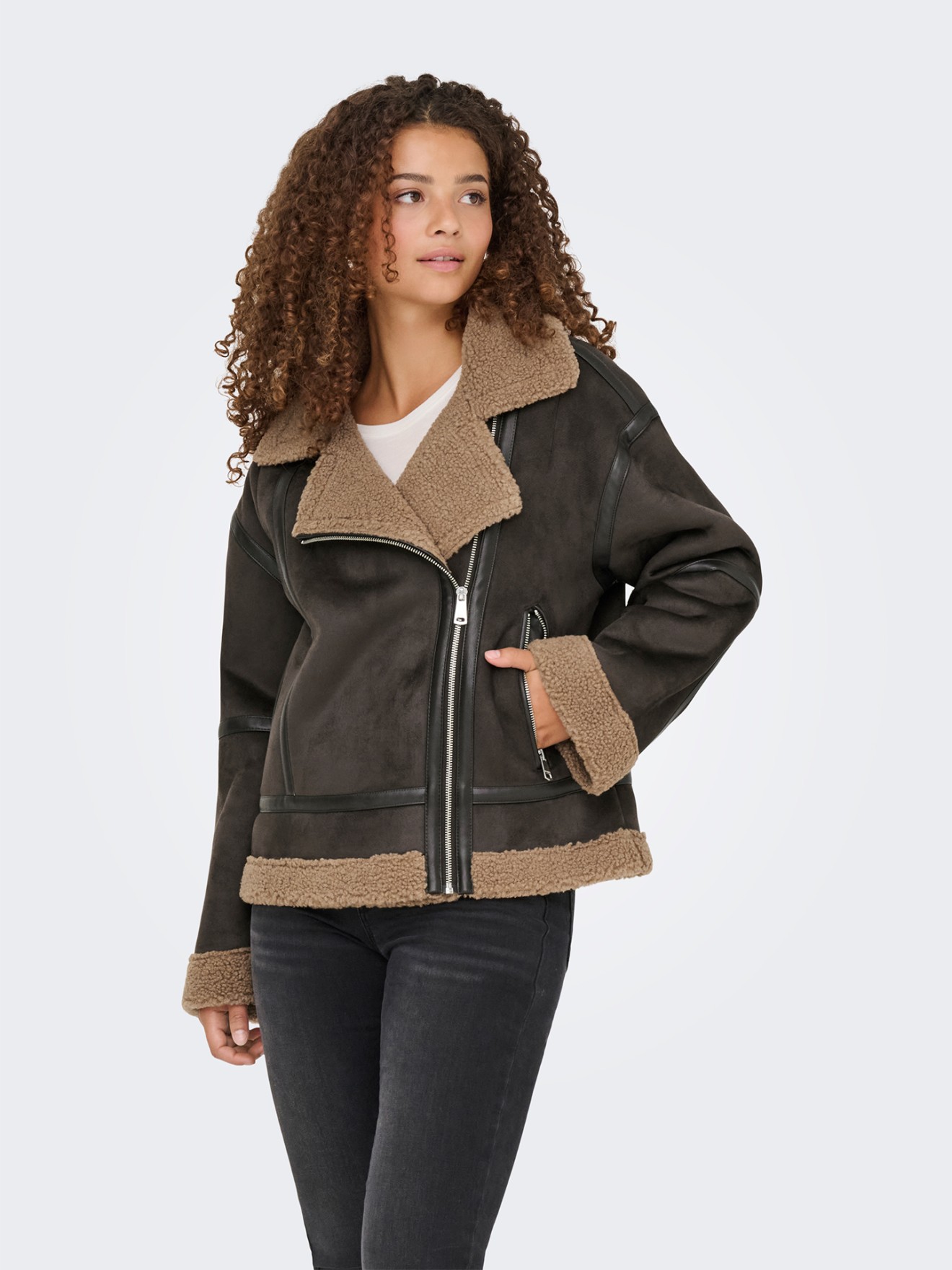 Casaco com Fecho Assimétrico