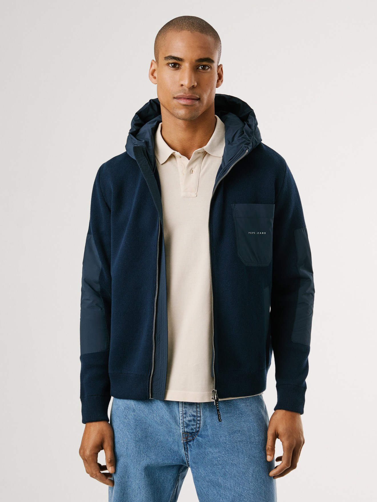 Casaco Combinado com Capuz